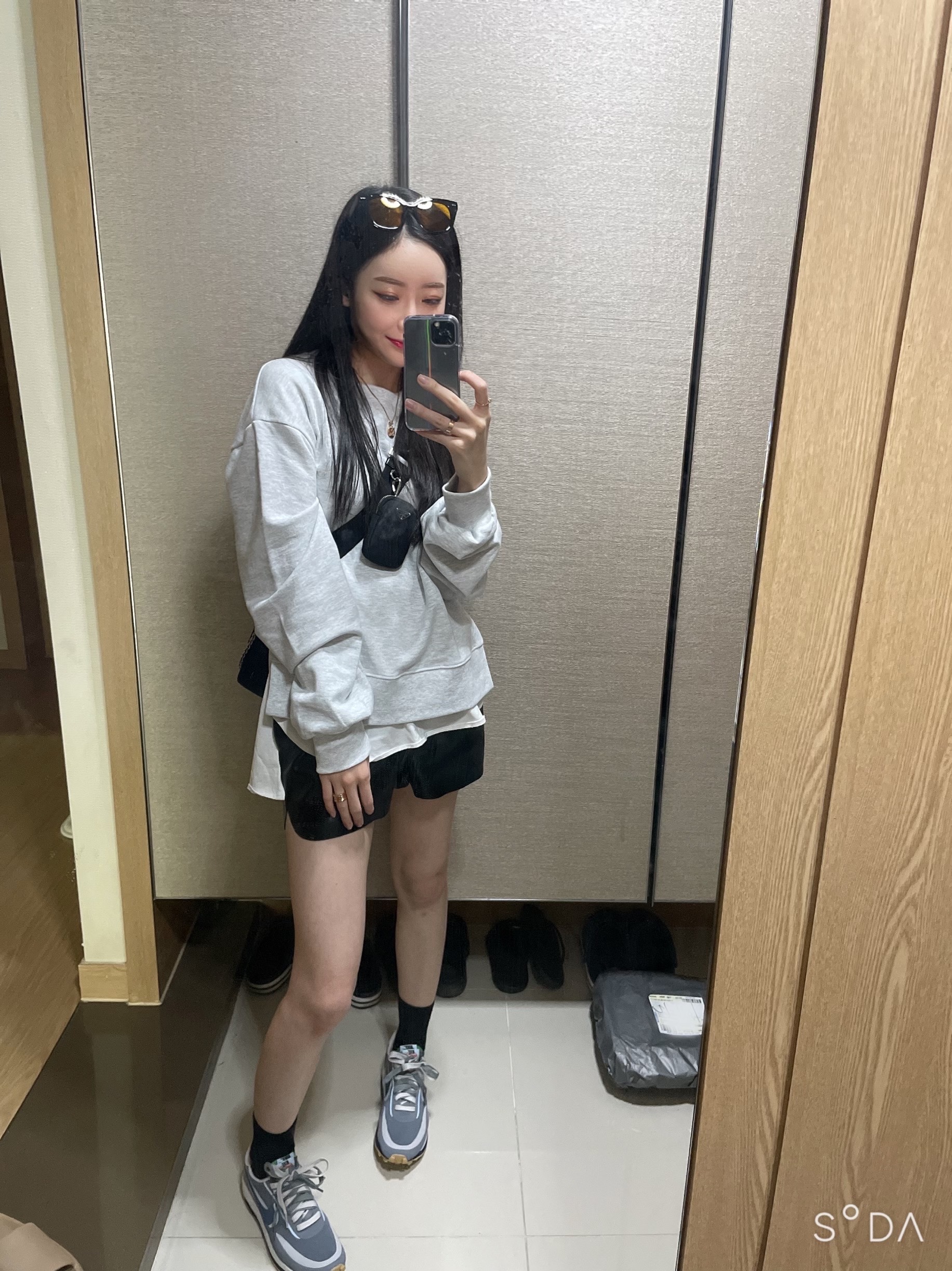 Nike x Sacai x Clot LDWaffle Cool Grey 착용 스타일