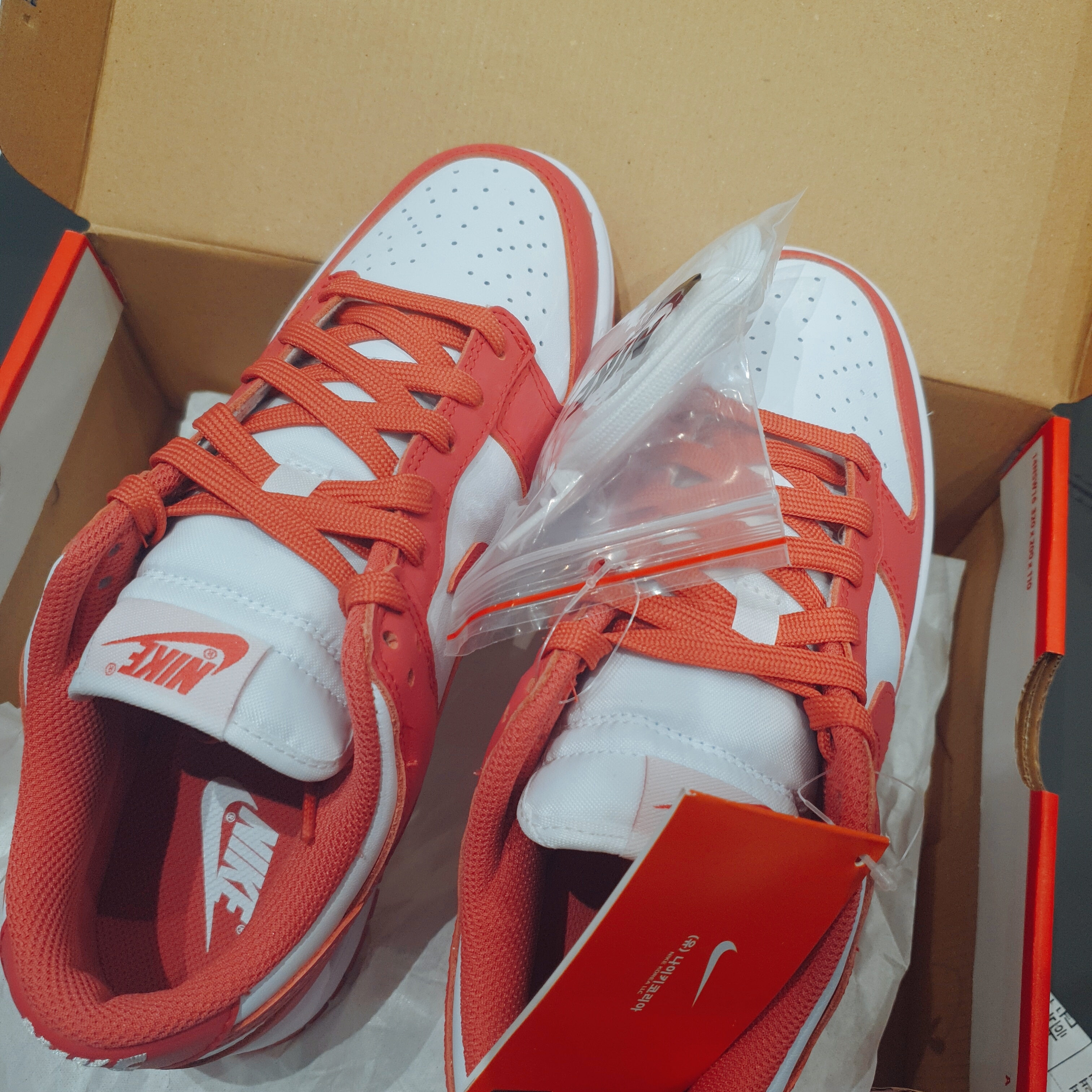 (W) Nike Dunk Low Archeo Pink 착용 스타일 - 1