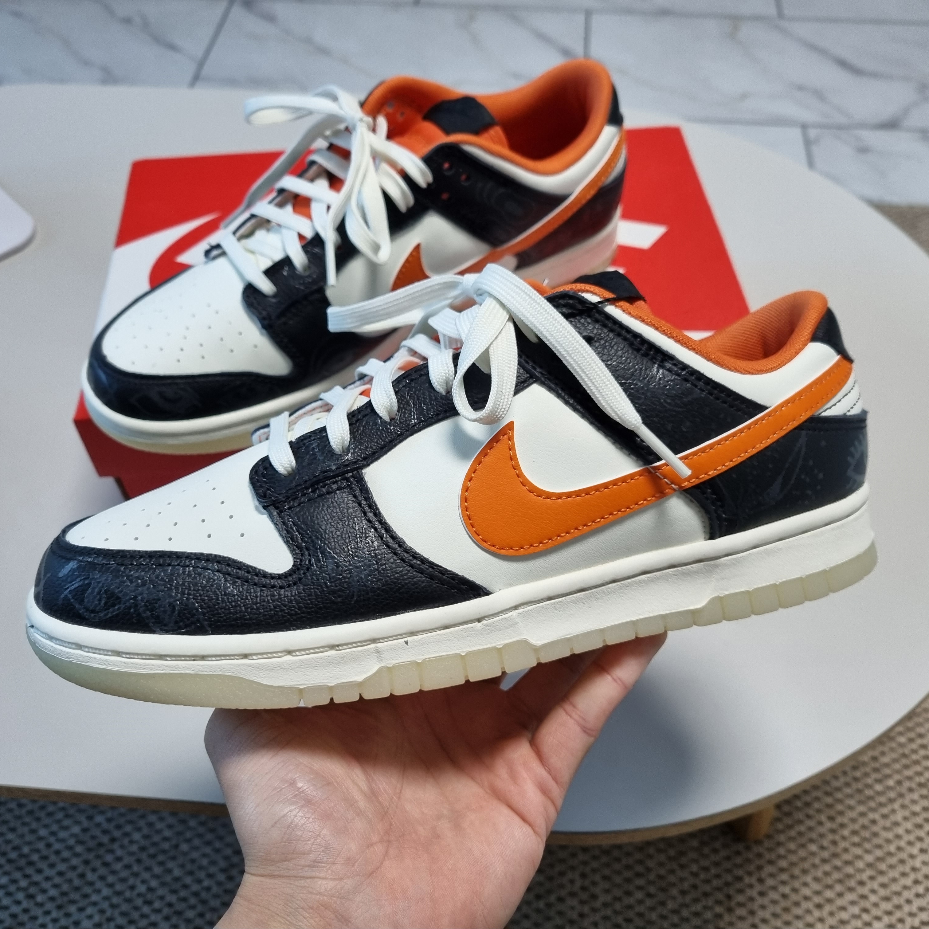 Nike Dunk Low Retro PRM Halloween 착용 스타일 - 2