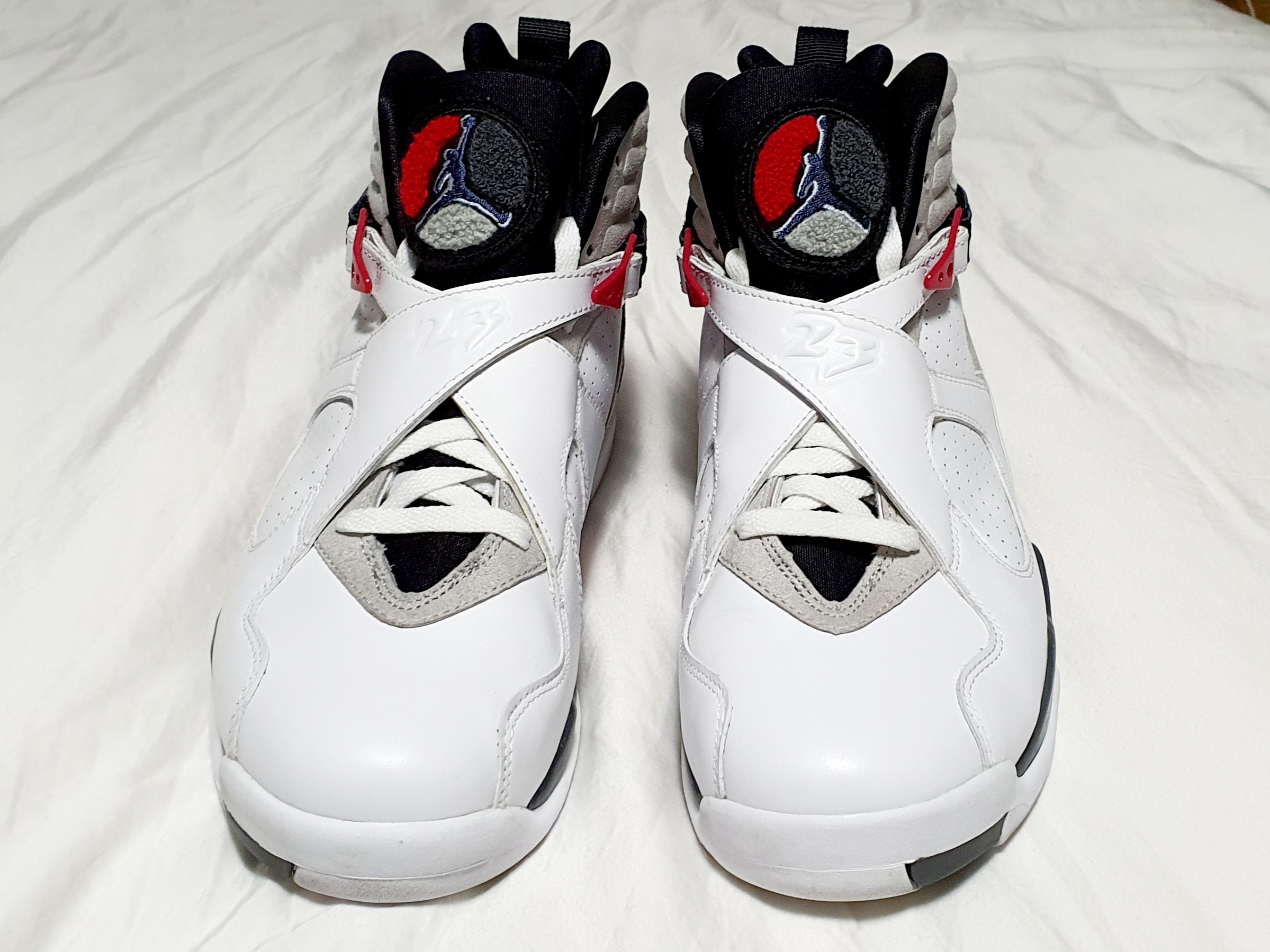 Jordan 8 Retro Bugs Bunny 2013 착용 스타일 - 3