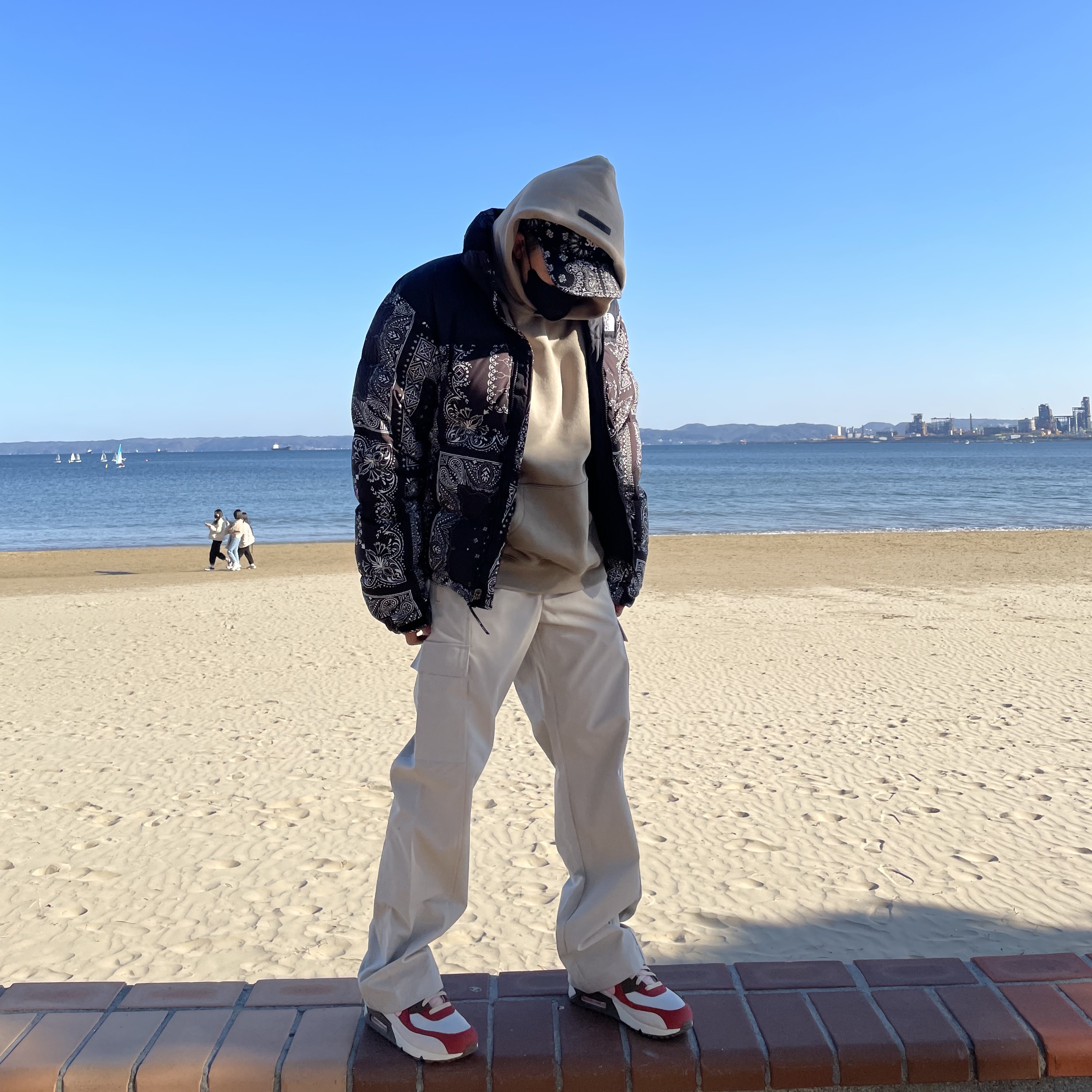 The North Face 1996 Novelty Nuptse Jacket Real Black - 21FW, Supreme Bandana Camp Cap Black - 21SS 착용 스타일 - 3