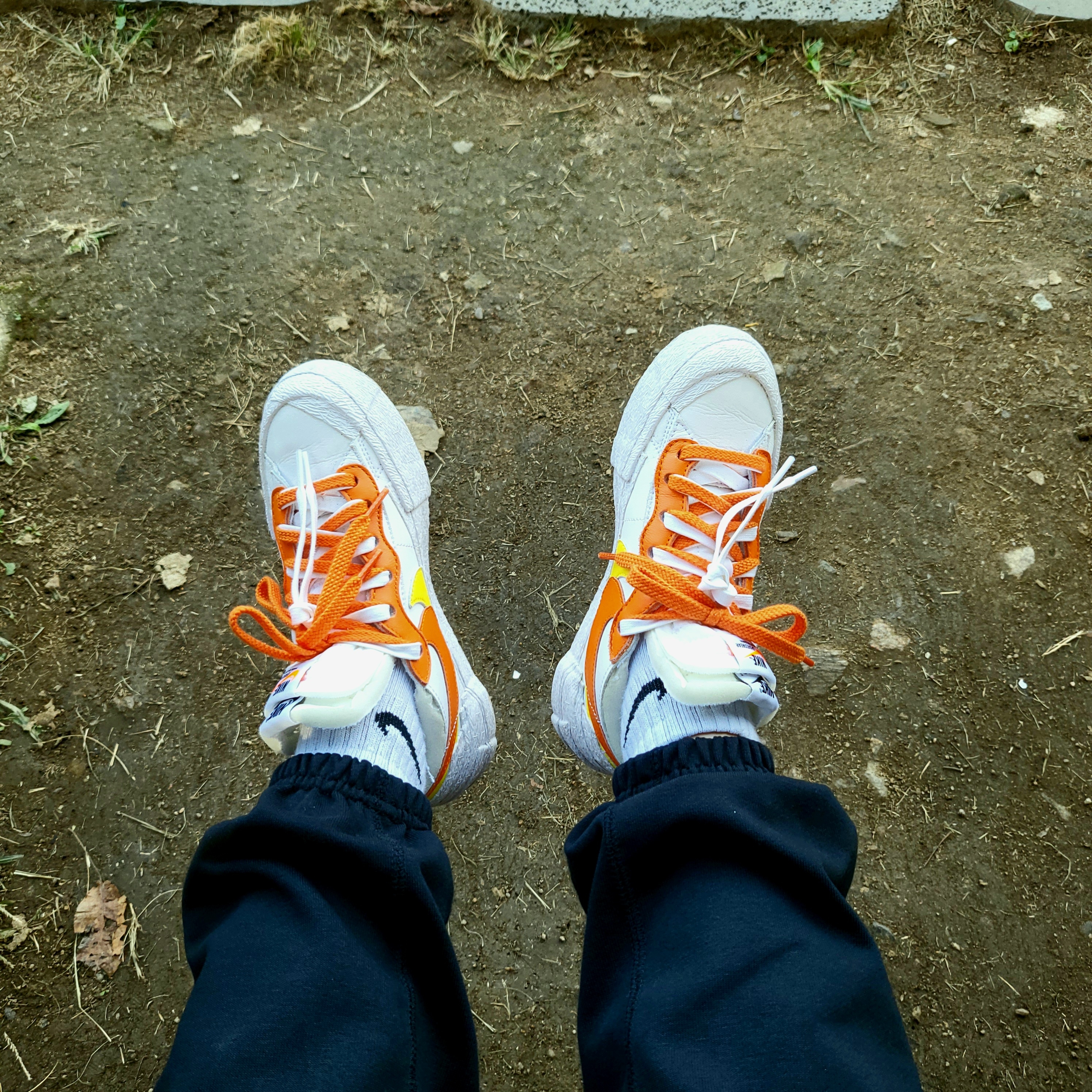 Nike x Sacai Blazer Low Magma Orange 착용 스타일