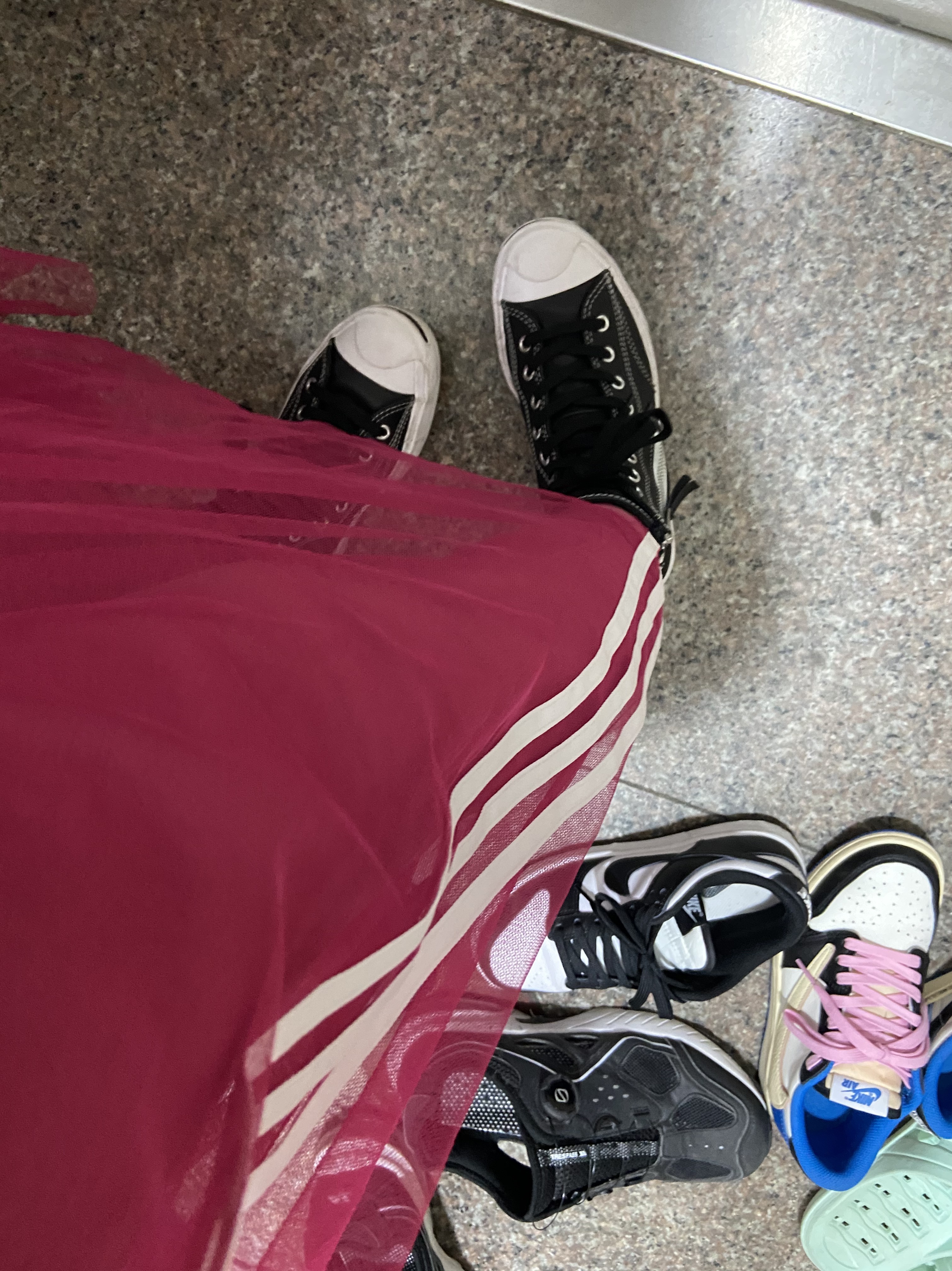 Converse x Play Comme des Garcons Jack Purcell Drizzle Red, (W) Nike Dunk Low Light Bone 착용 스타일 - 5