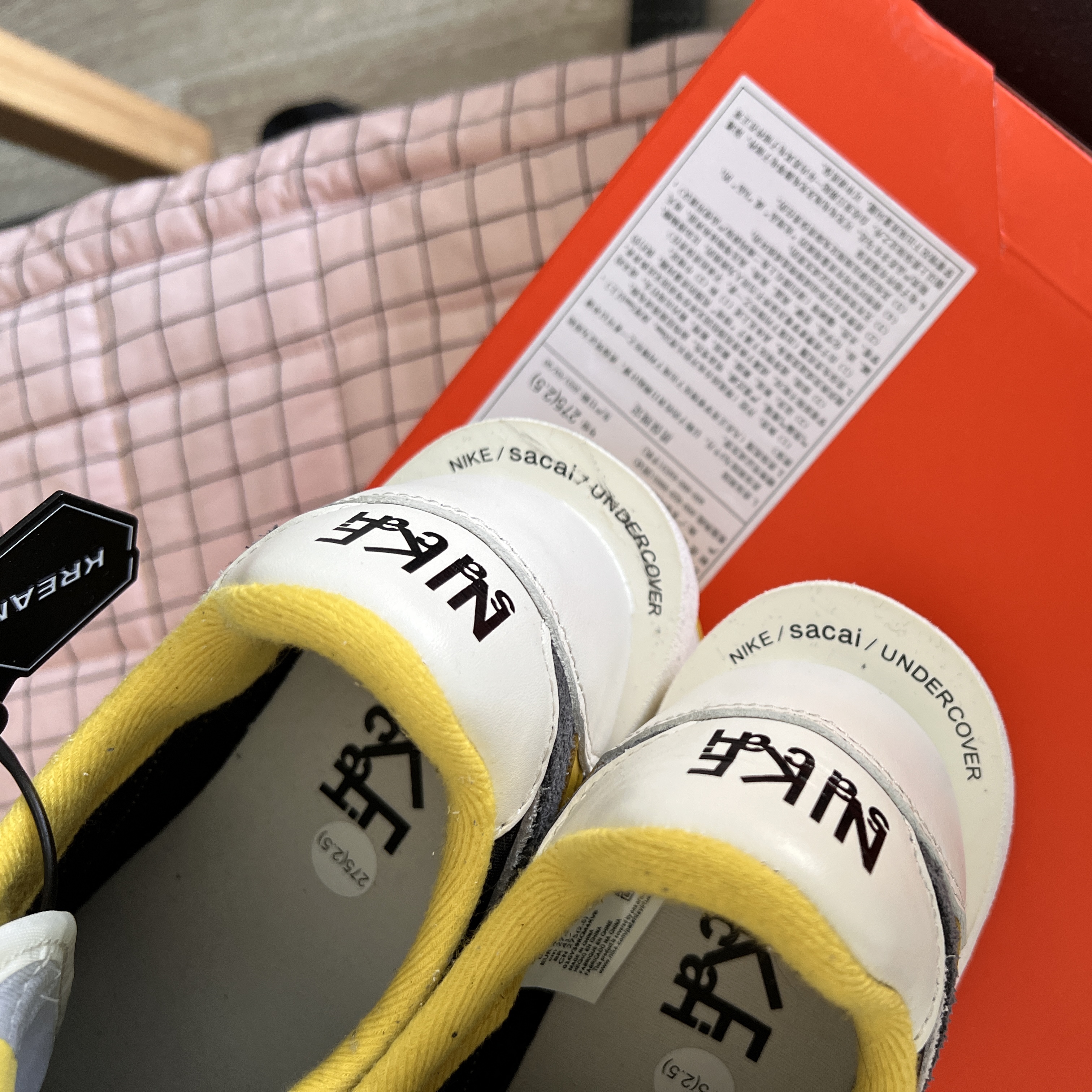Nike x Sacai x Undercover LDWaffle Black Bright Citron 착용 스타일