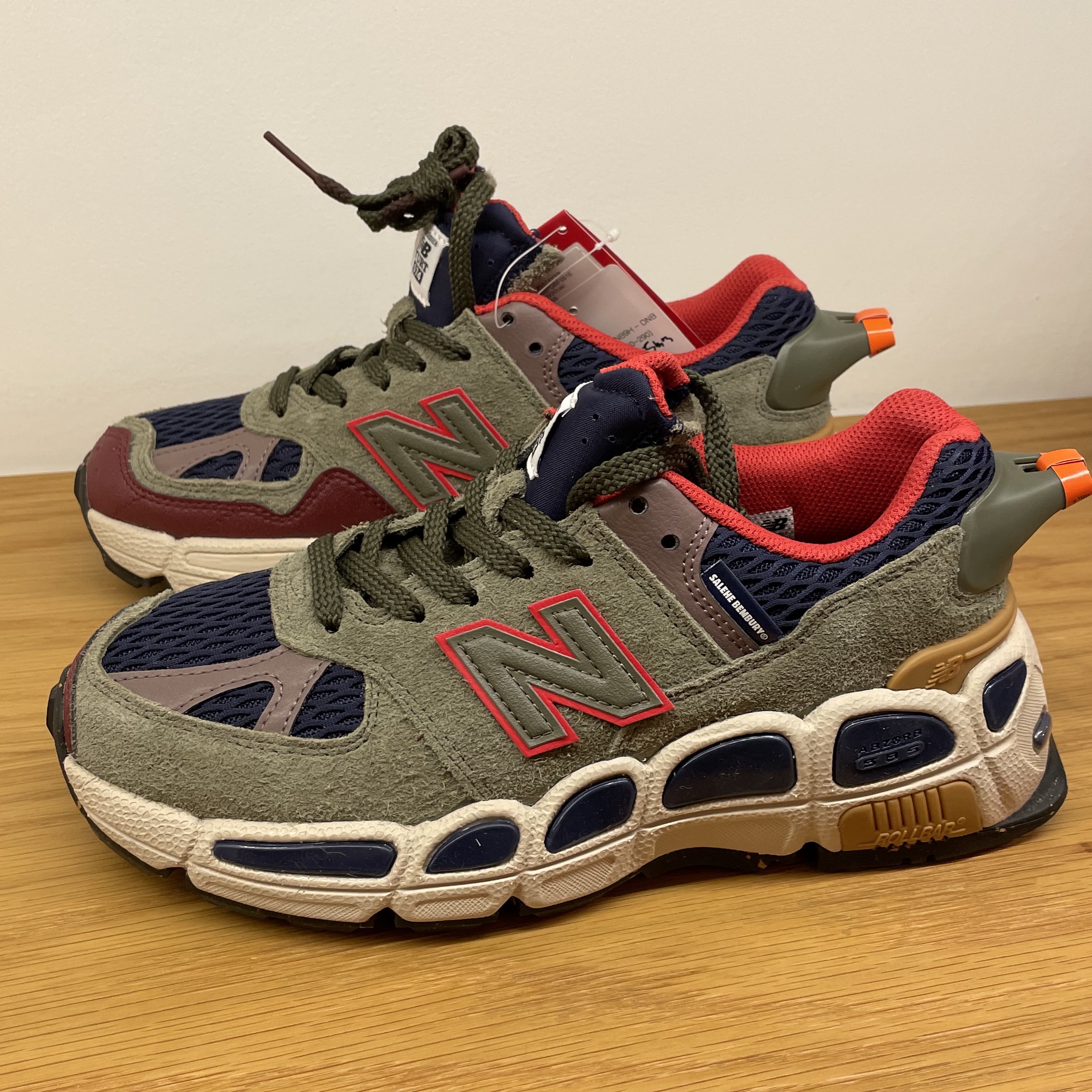New Balance x Salehe Bembury 574 Yurt Team Forest Green 착용 스타일