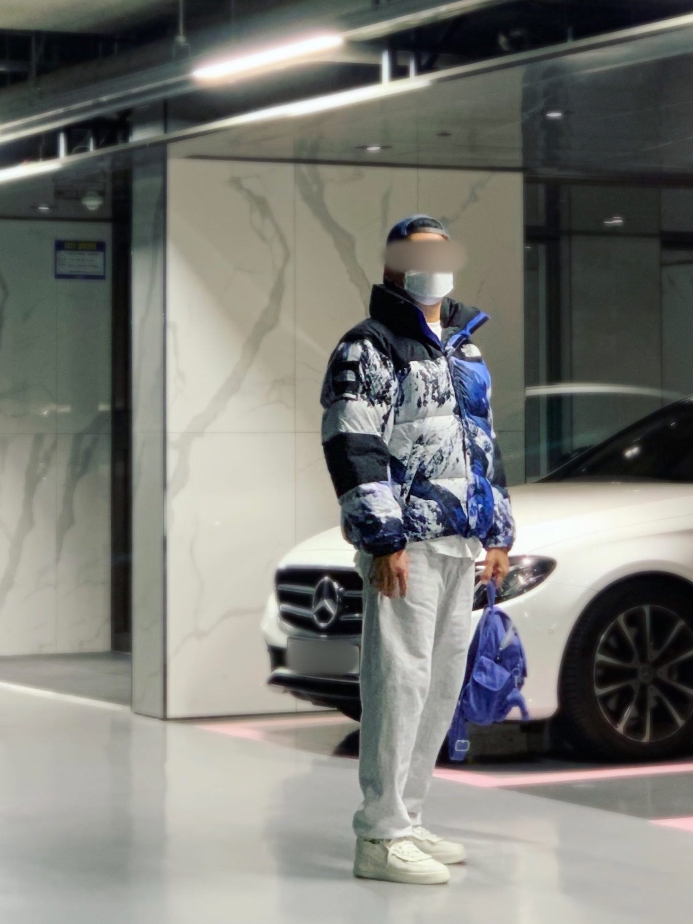 Supreme x The North Face Mountain Baltoro Jacket Blue White - 17FW, Nike x Comme des Garcons Homme Plus Air Force Mid White 착용 스타일 - 2