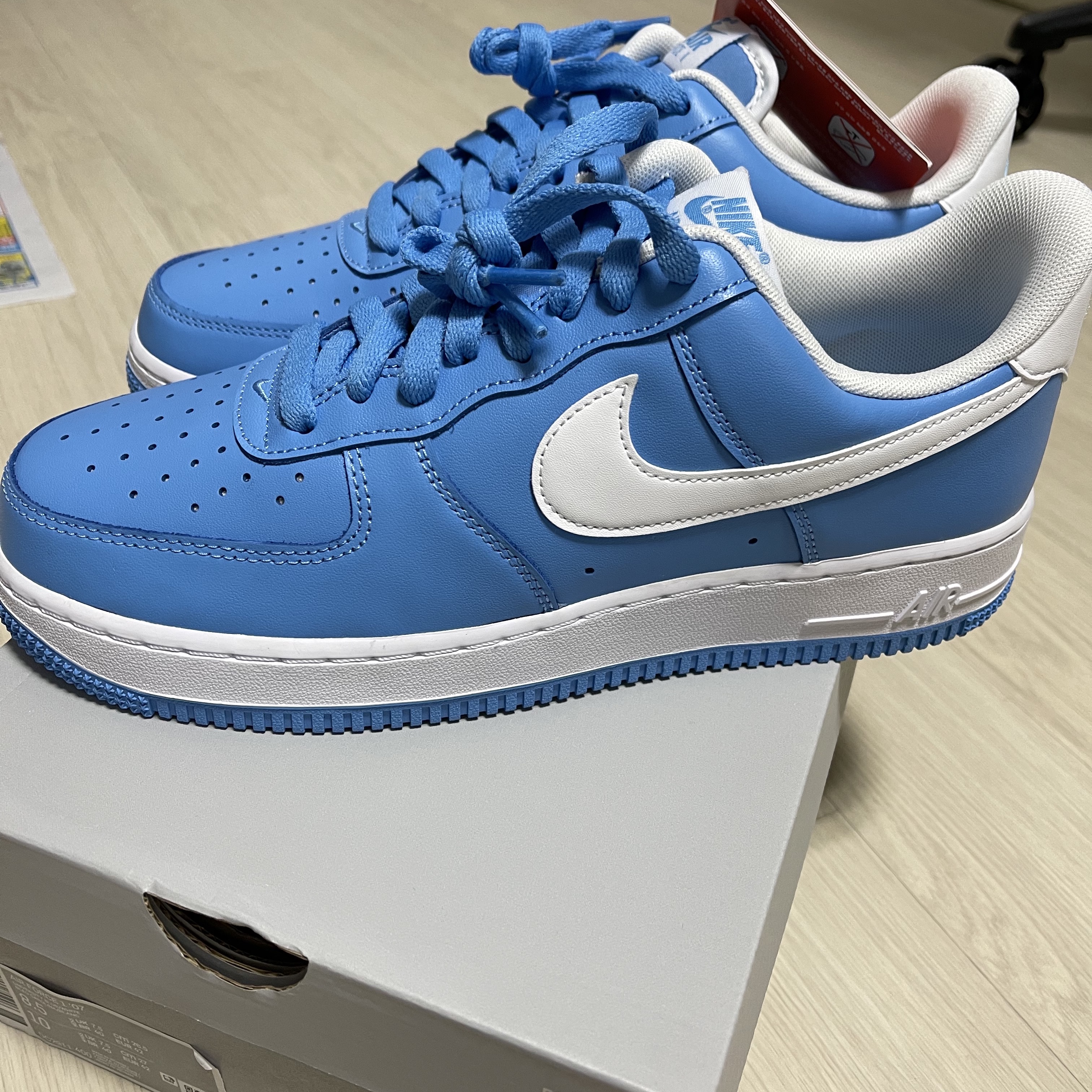 Nike Air Force 1 '07 Low University Blue 착용 스타일 - 1