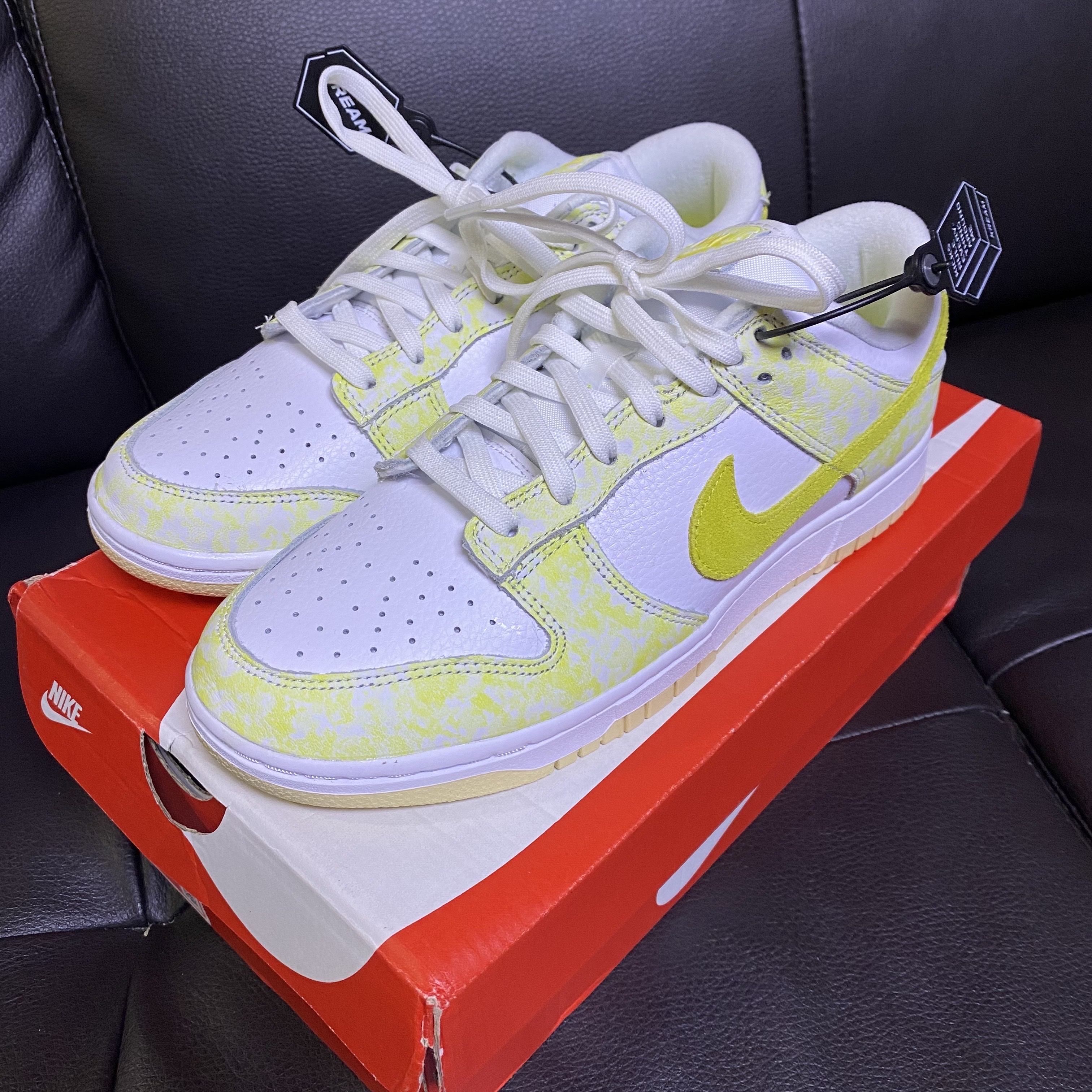 (W) Nike Dunk Low Yellow Strike 착용 스타일