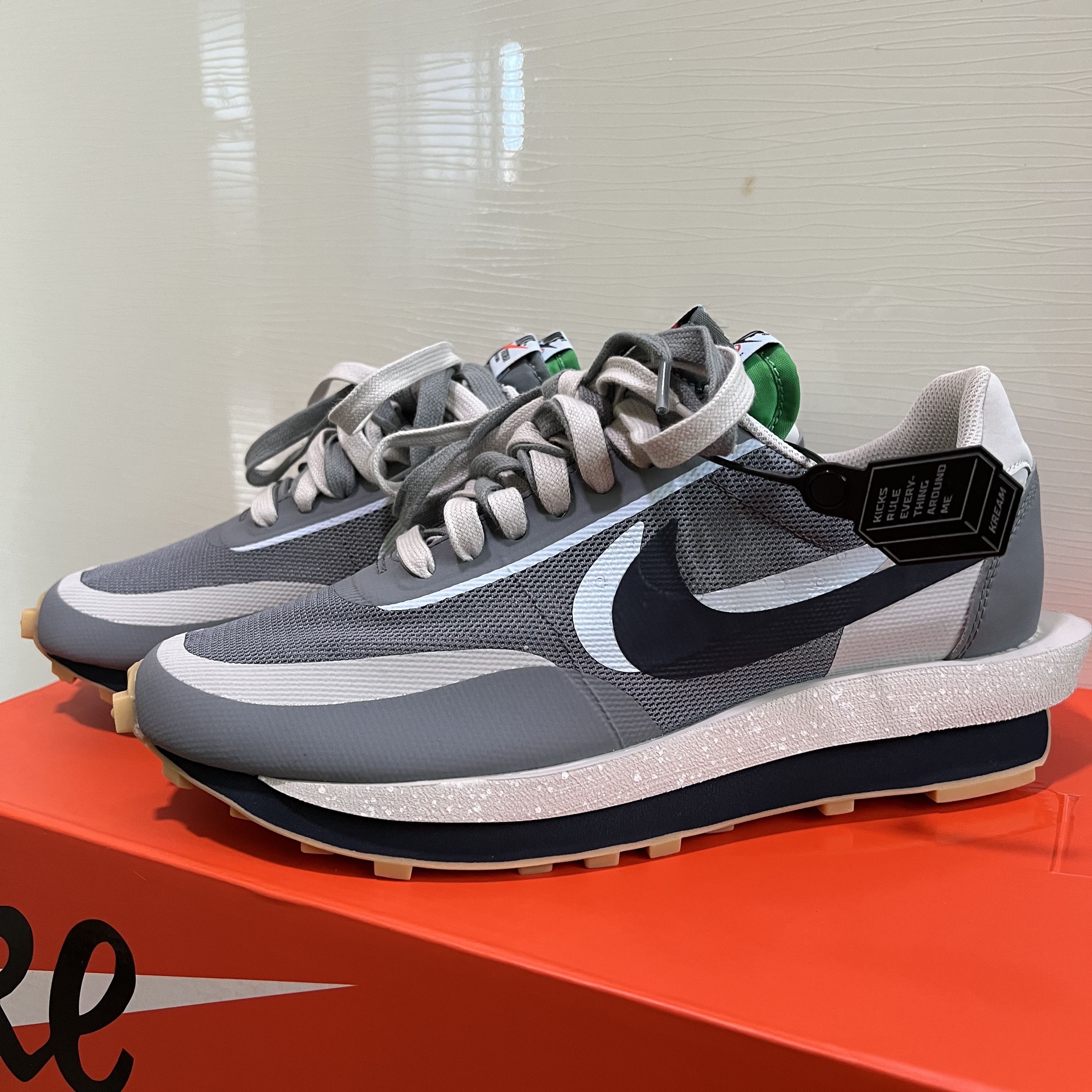 Nike x Sacai x Clot LDWaffle Cool Grey 착용 스타일