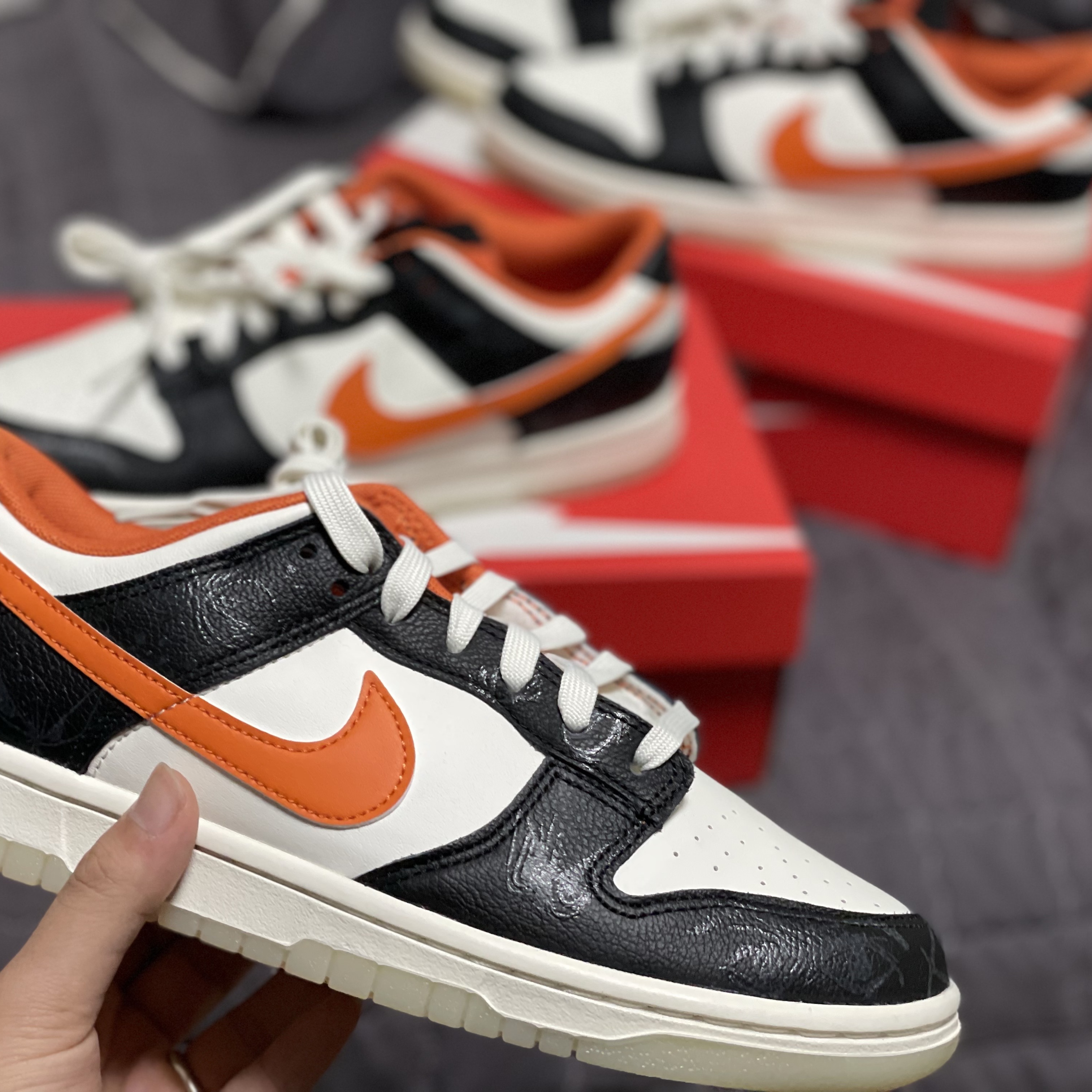 Nike Dunk Low Retro Black, Nike Dunk Low Retro PRM Halloween 착용 스타일