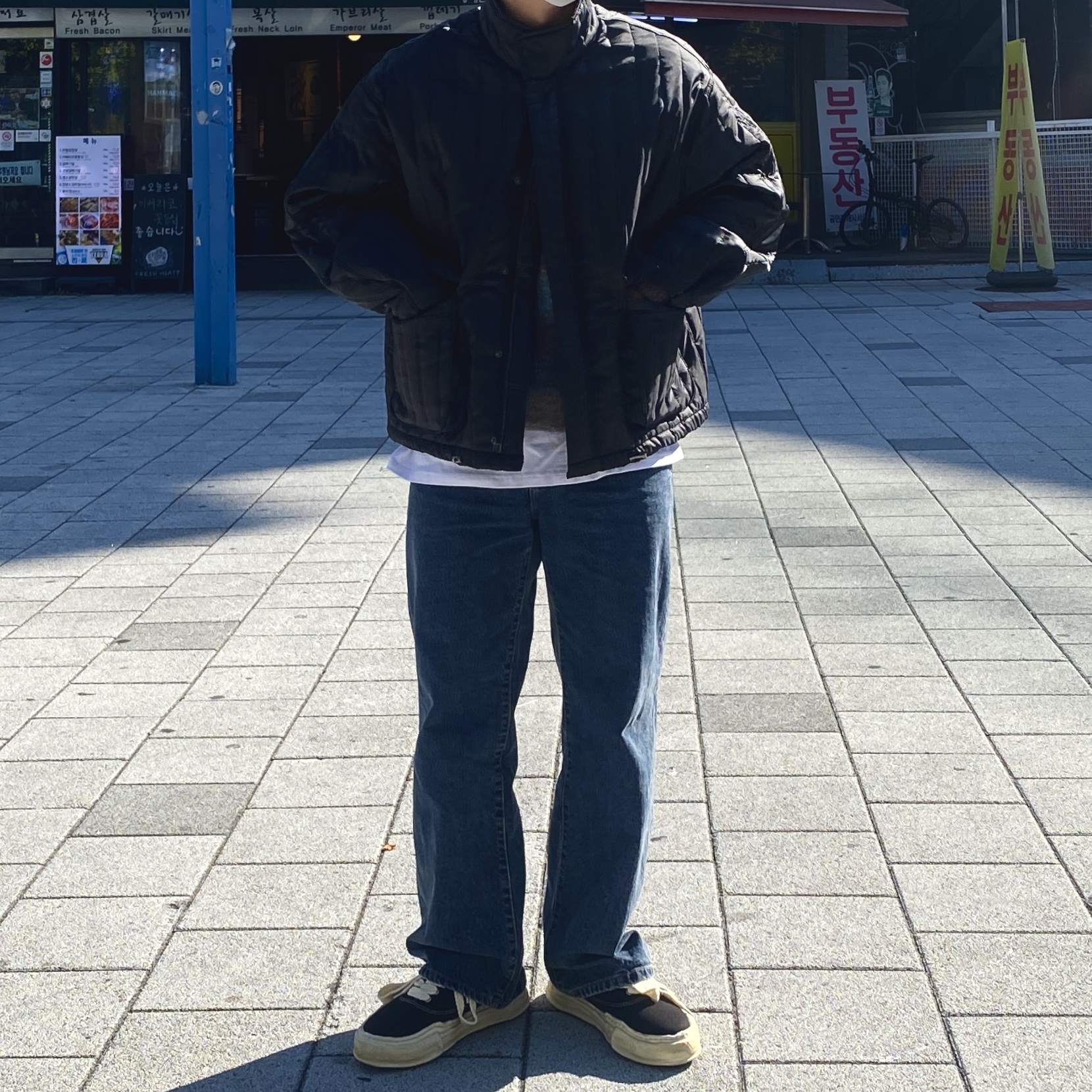 Maison Mihara Yasuhiro Baker OG Sole OD Canvas Low-top Sneakers Black 착용 스타일