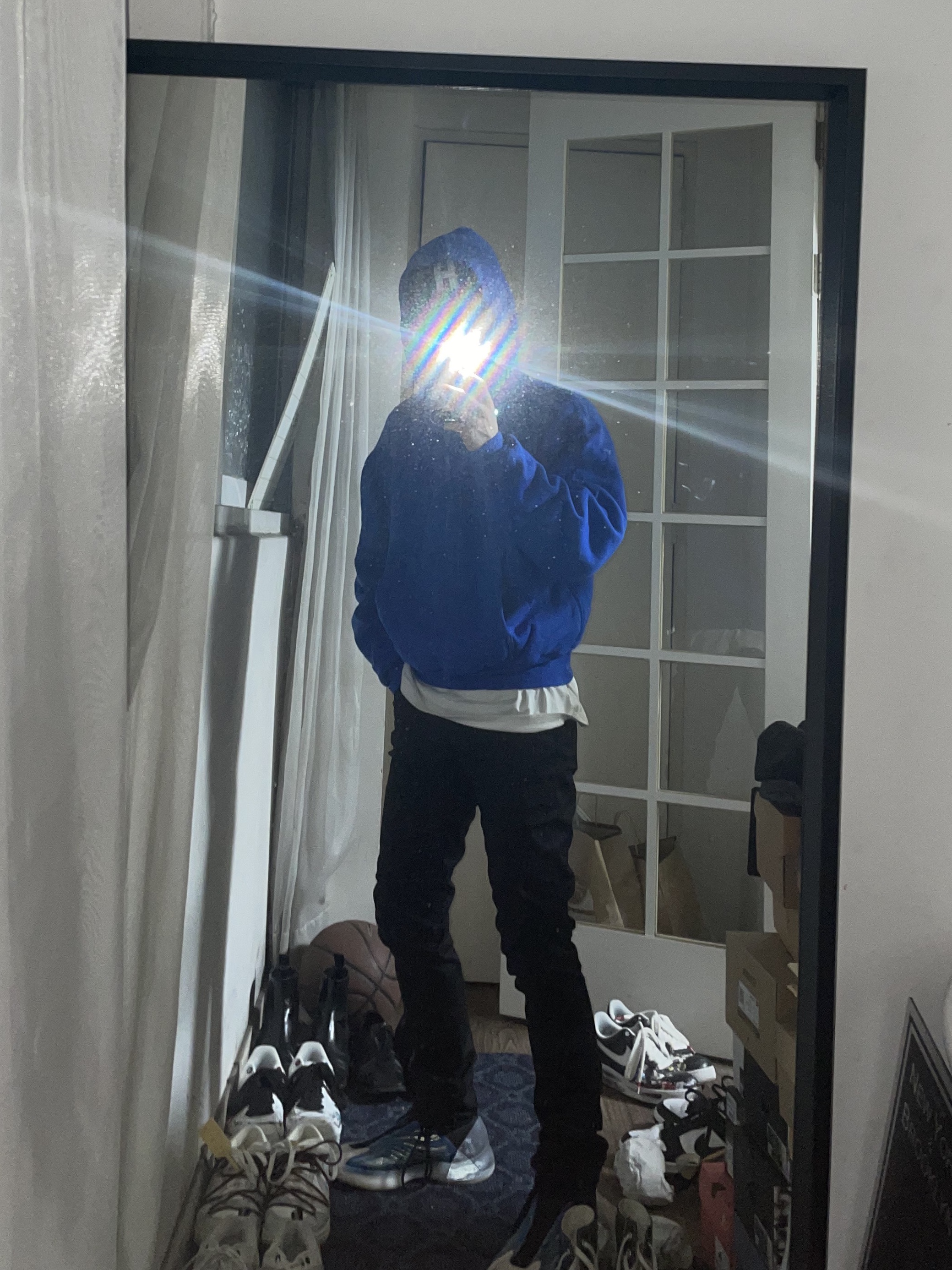 Yeezy Gap Hoodie Blue, Adidas Yeezy QNTM Frozen Blue 착용 스타일