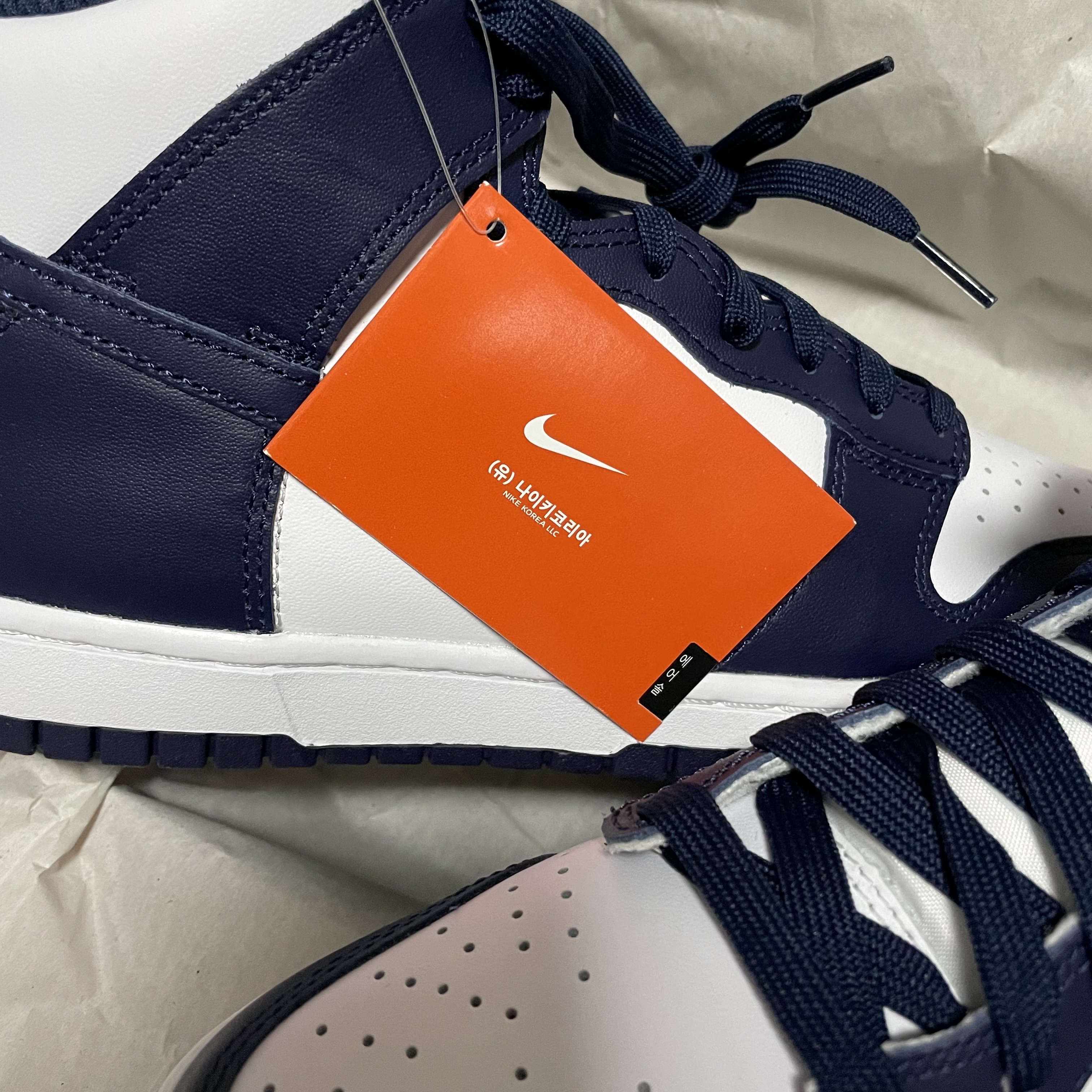 Nike Dunk High Retro Championship Navy 착용 스타일 - 4