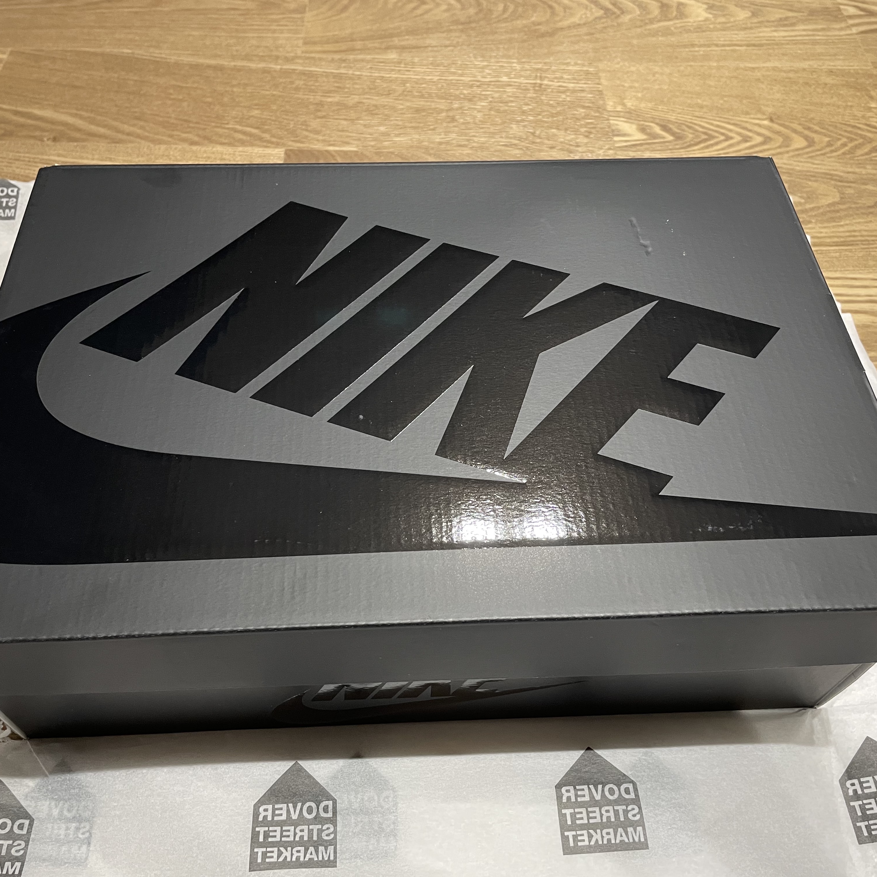 Nike x Comme des Garcons Homme Plus Air Foamposite One Black 착용 스타일 - 2