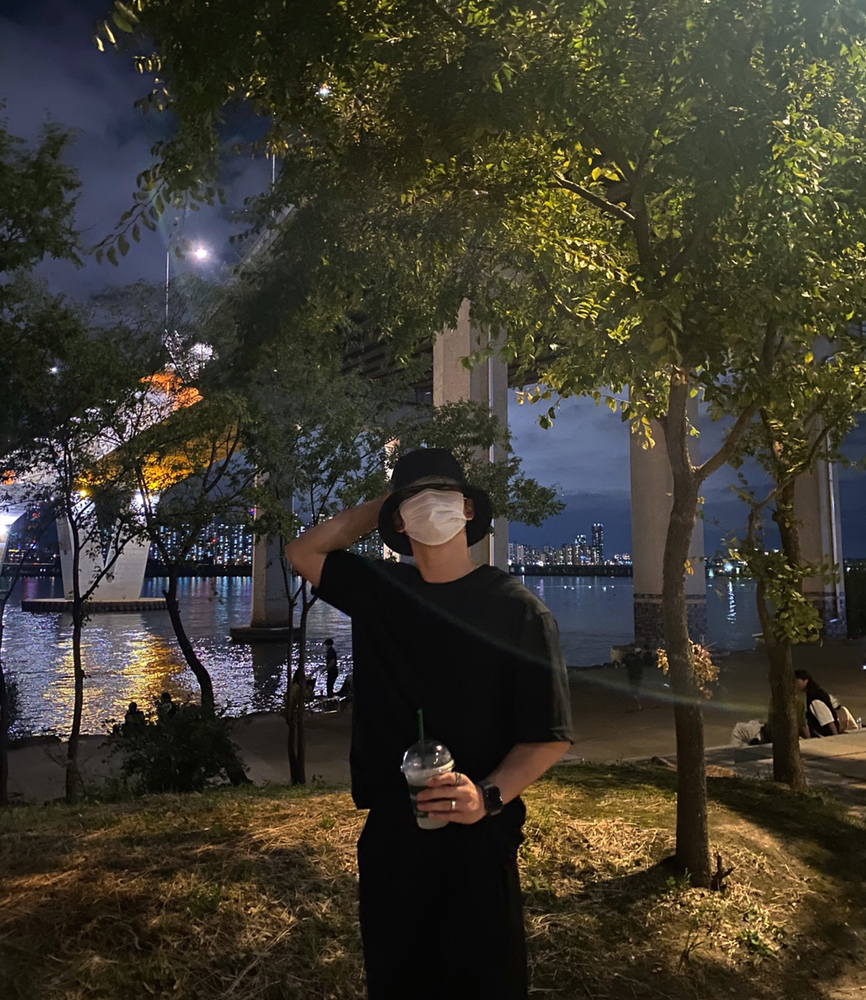 KREAM 프로필 이미지