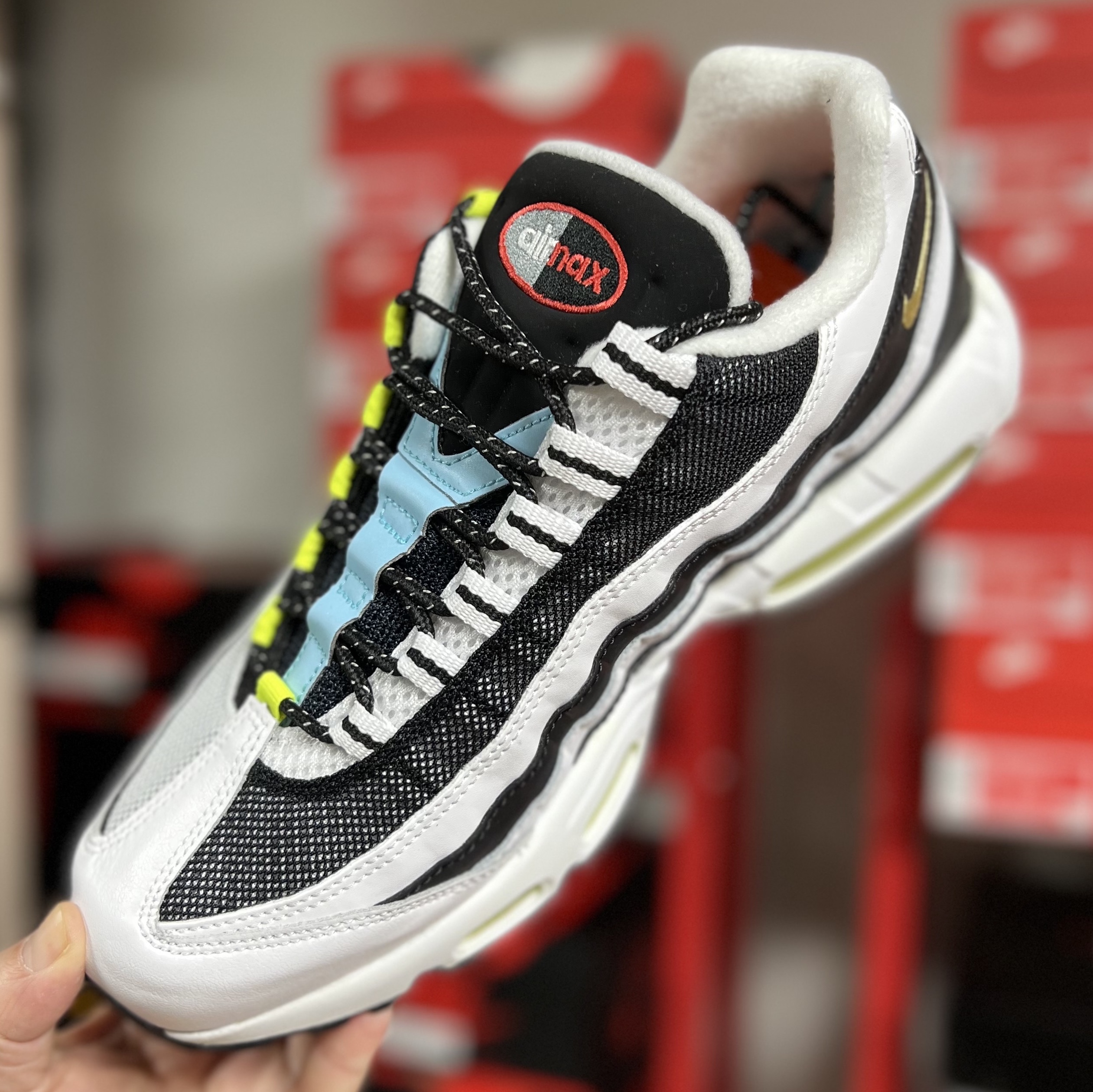 Nike Air Max 95 Greedy 2.0 착용 스타일 - 4