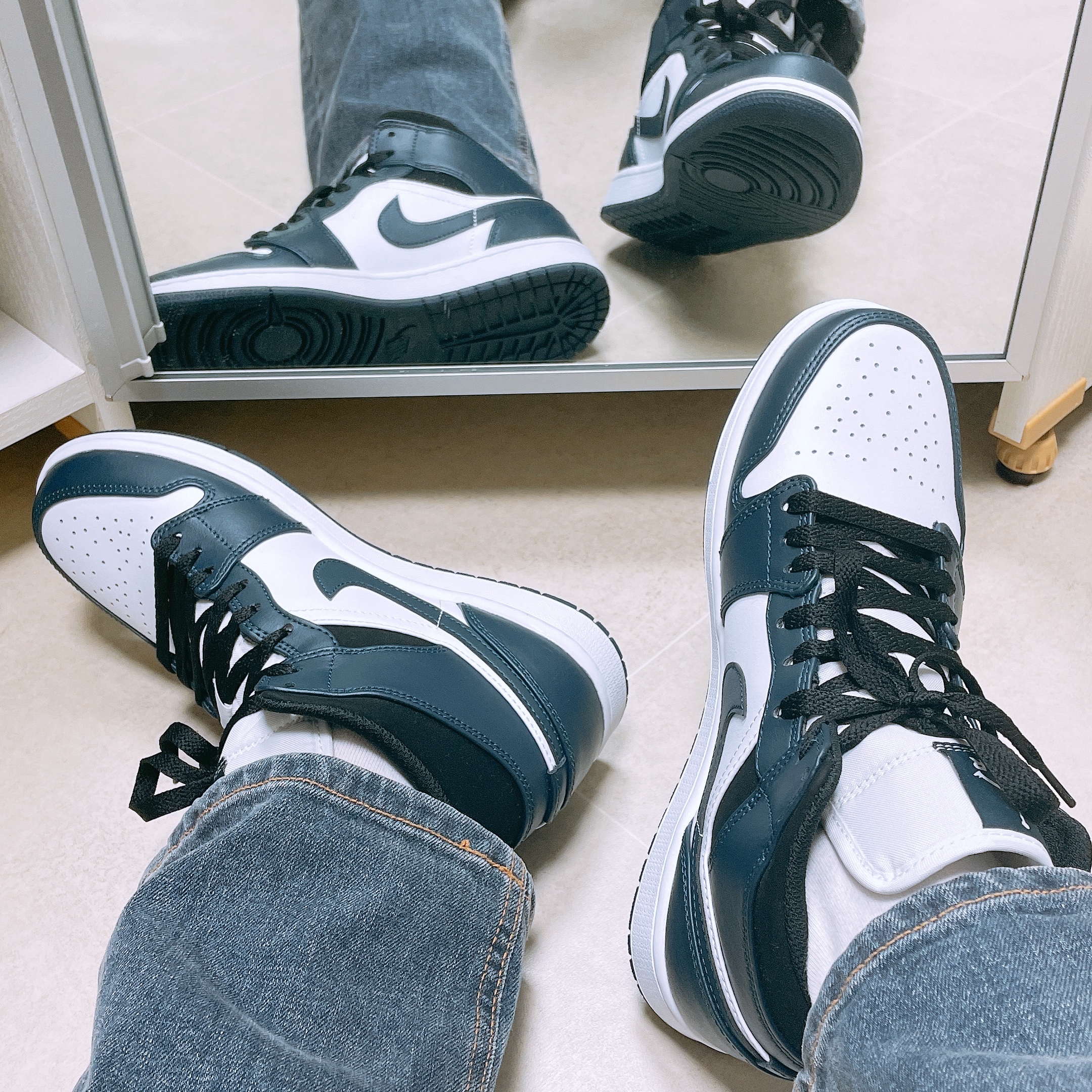 Jordan 1 Mid Dark Teal 착용 스타일 - 2