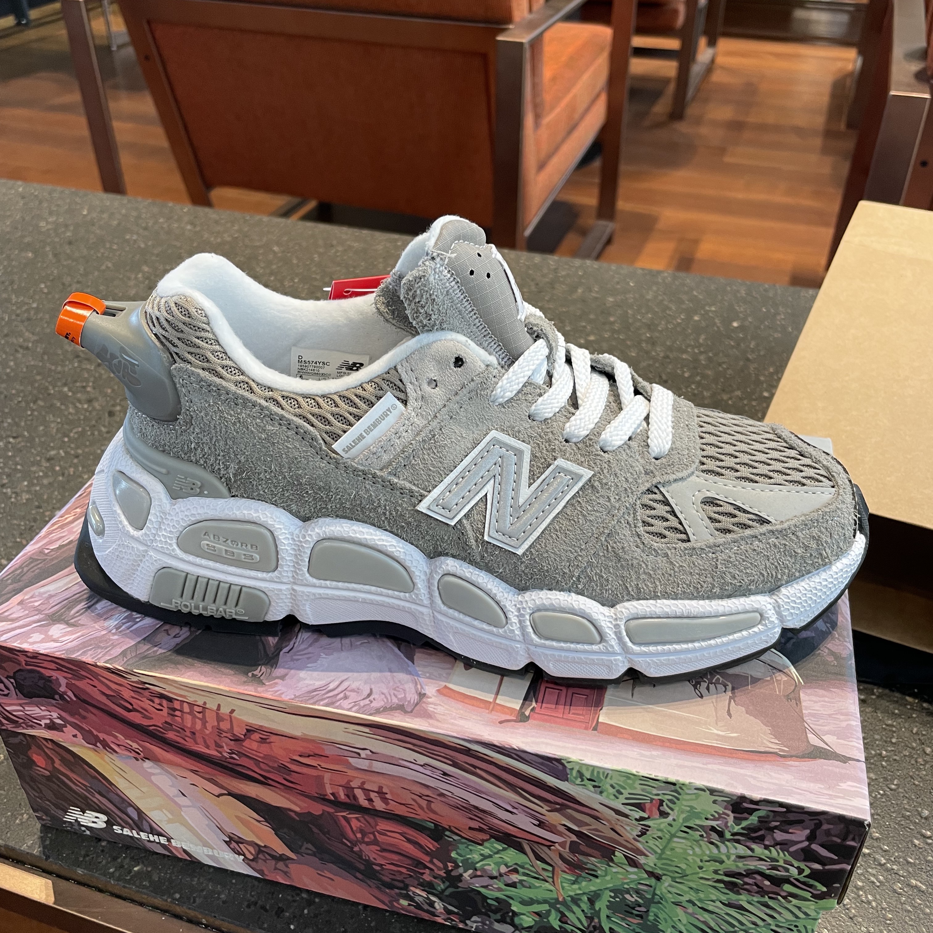 New Balance x Salehe Bembury 574 Yurt Shark Skin 착용 스타일