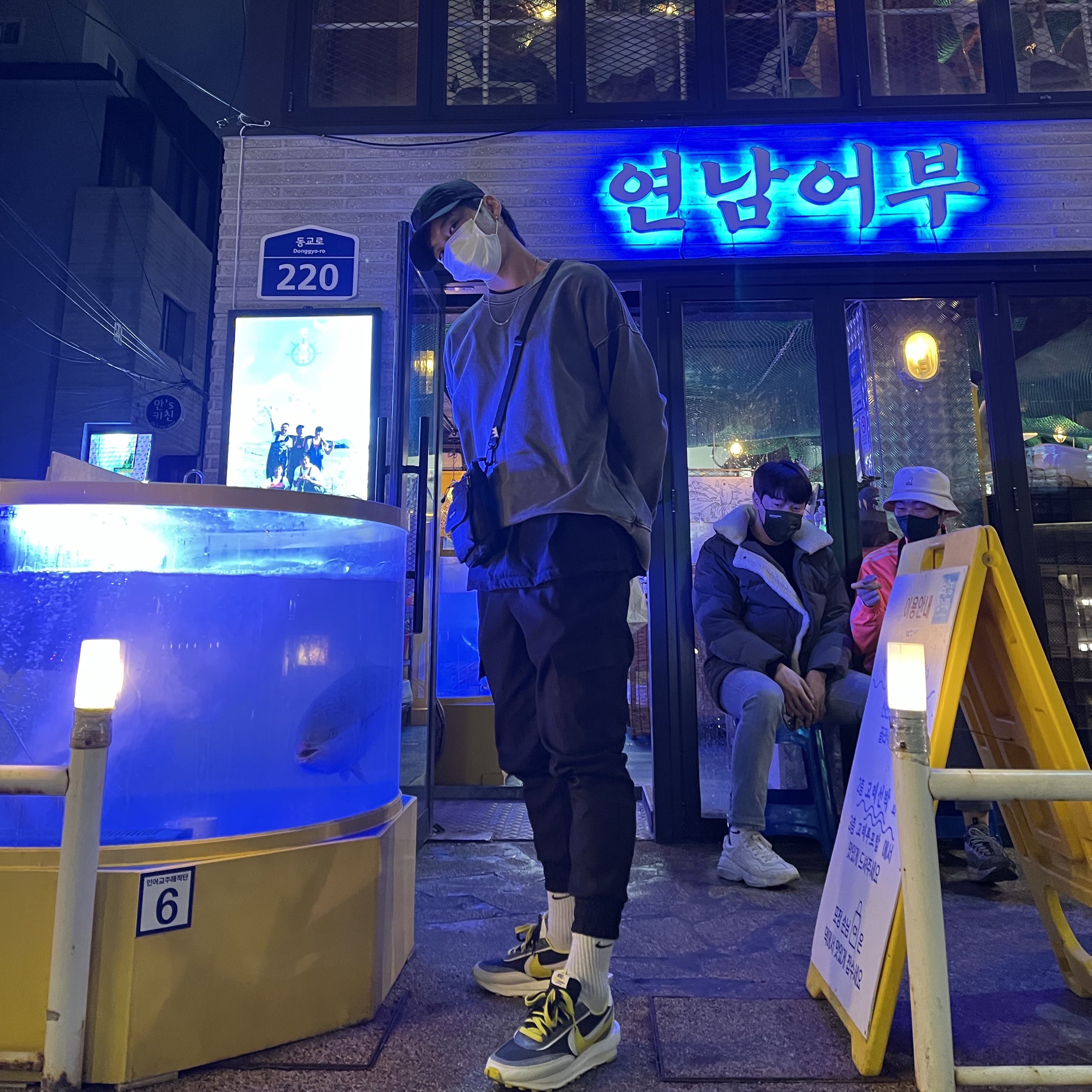 Nike x Sacai x Undercover LDWaffle Black Bright Citron, Supreme Shoulder Bag Black - 19FW 착용 스타일