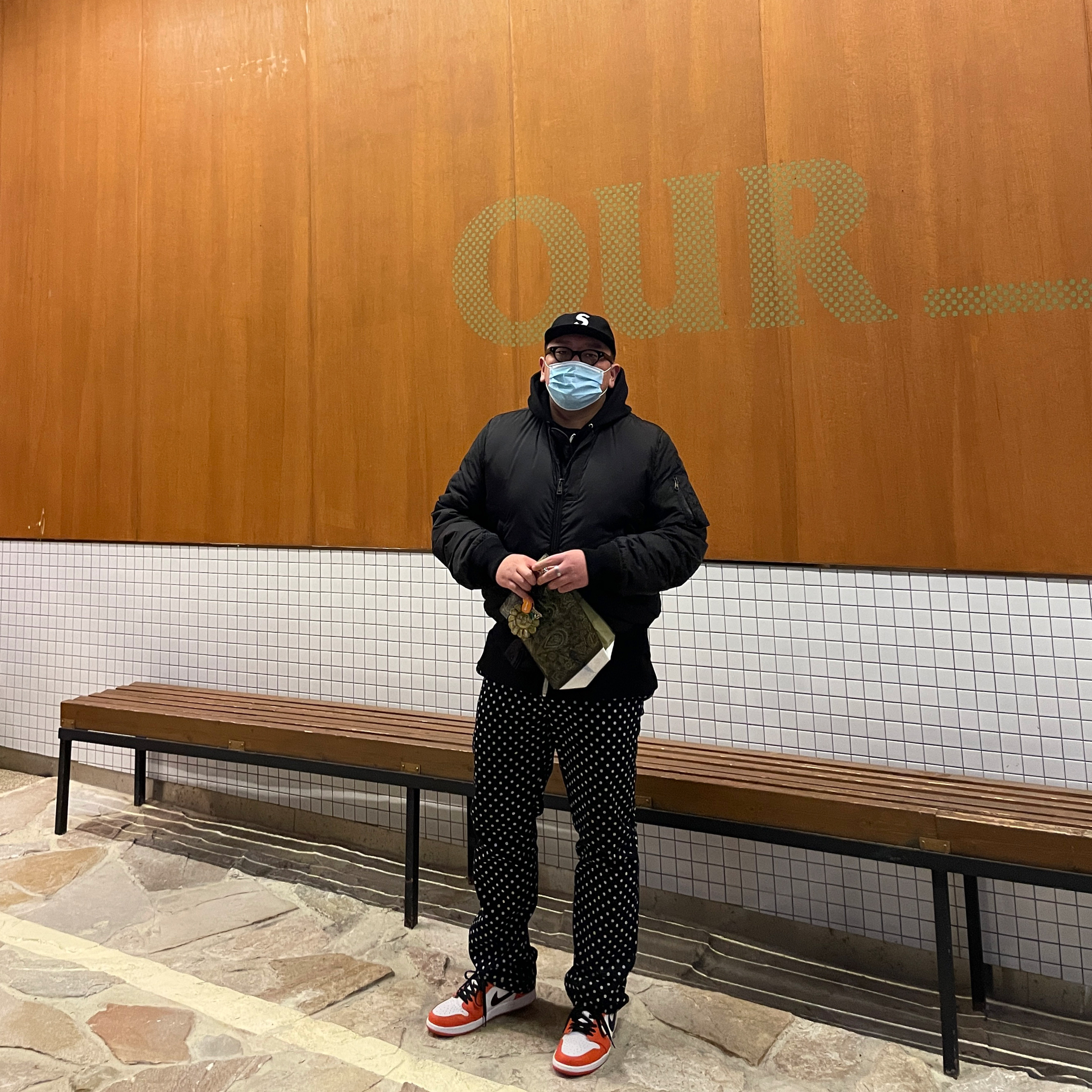 Jordan 1 Low OG Starfish, Supreme Wool S Logo 6-Panel Black - 21FW 착용 스타일