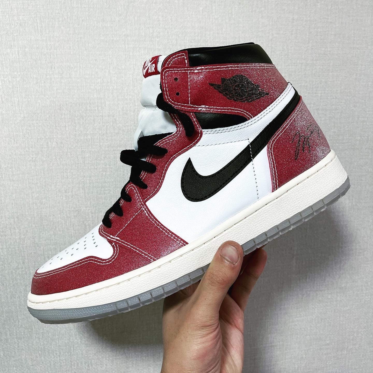 Jordan 1 x Trophy Room Retro High OG SP Chicago 착용 스타일
