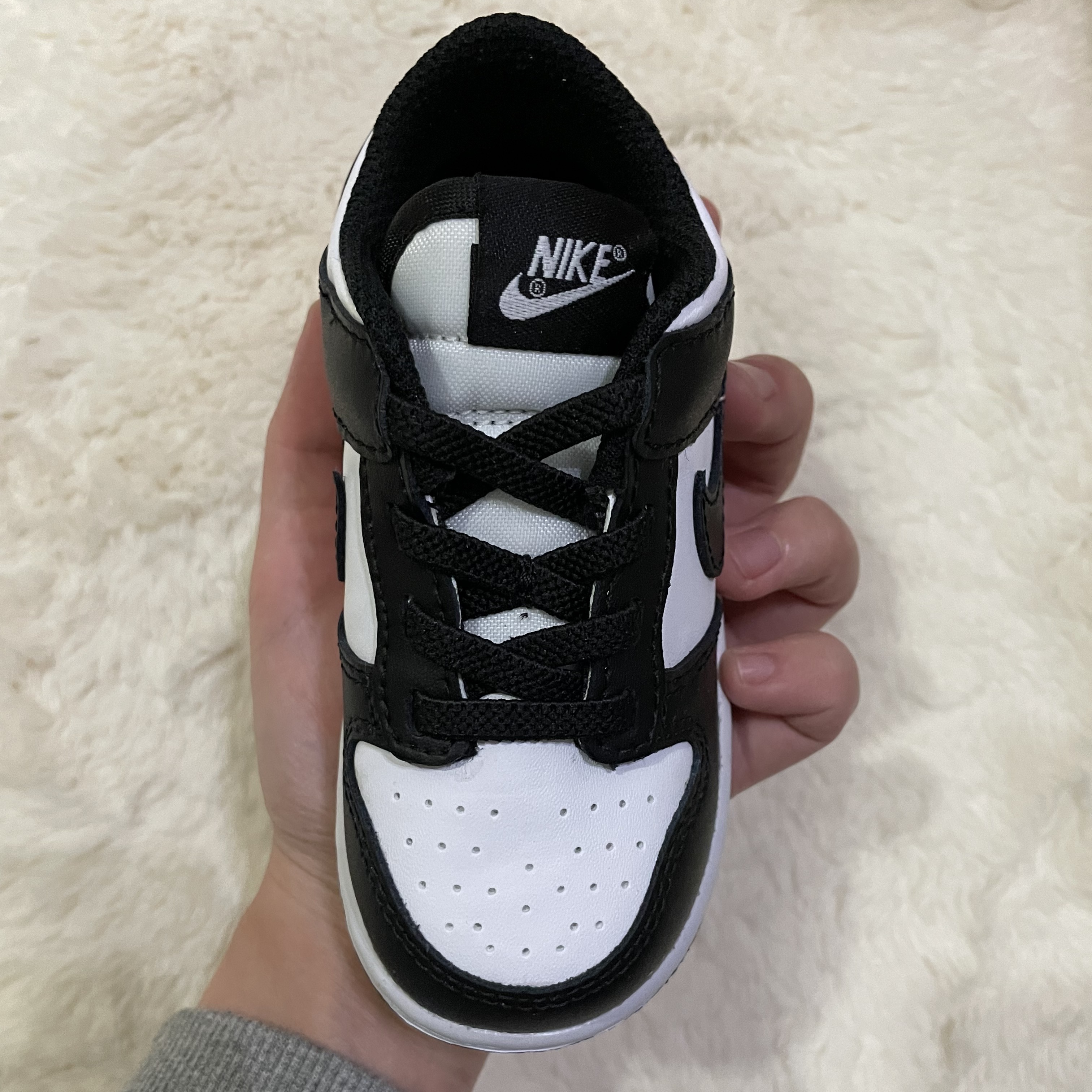 (TD) Nike Dunk Low Black 착용 스타일 - 2
