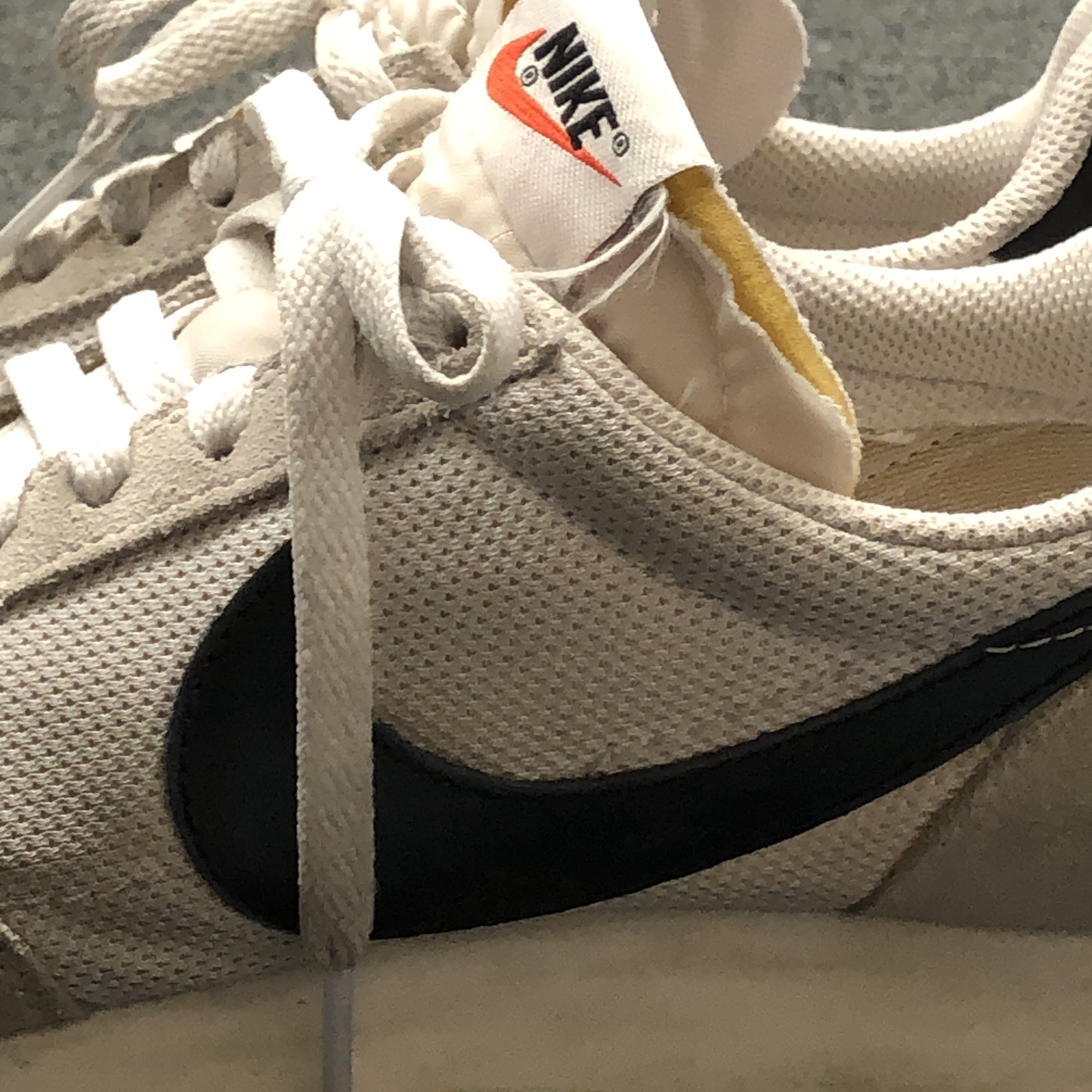 Nike Air Tailwind 79 White Phantom Black 착용 스타일 - 3