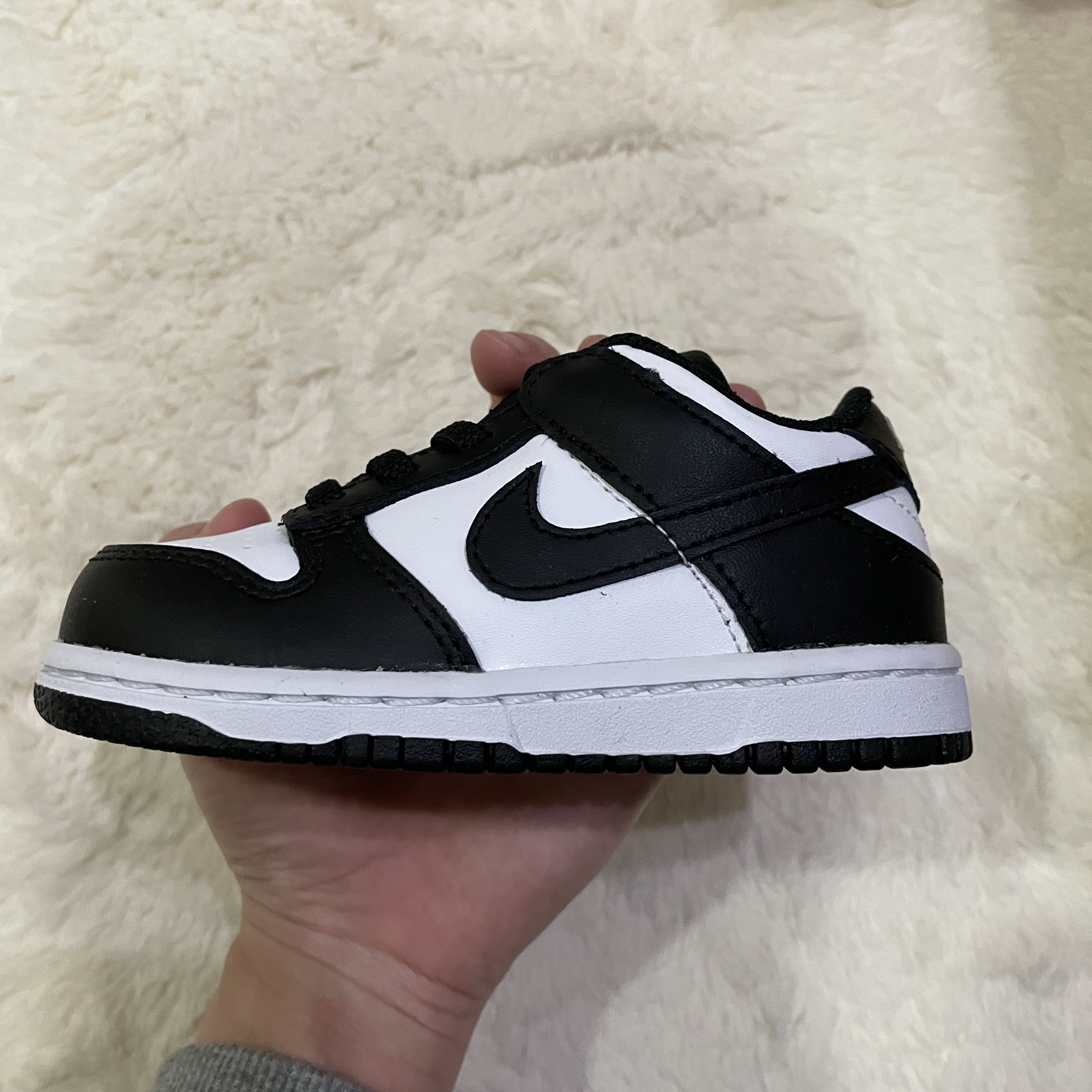 (TD) Nike Dunk Low Black 착용 스타일 - 5