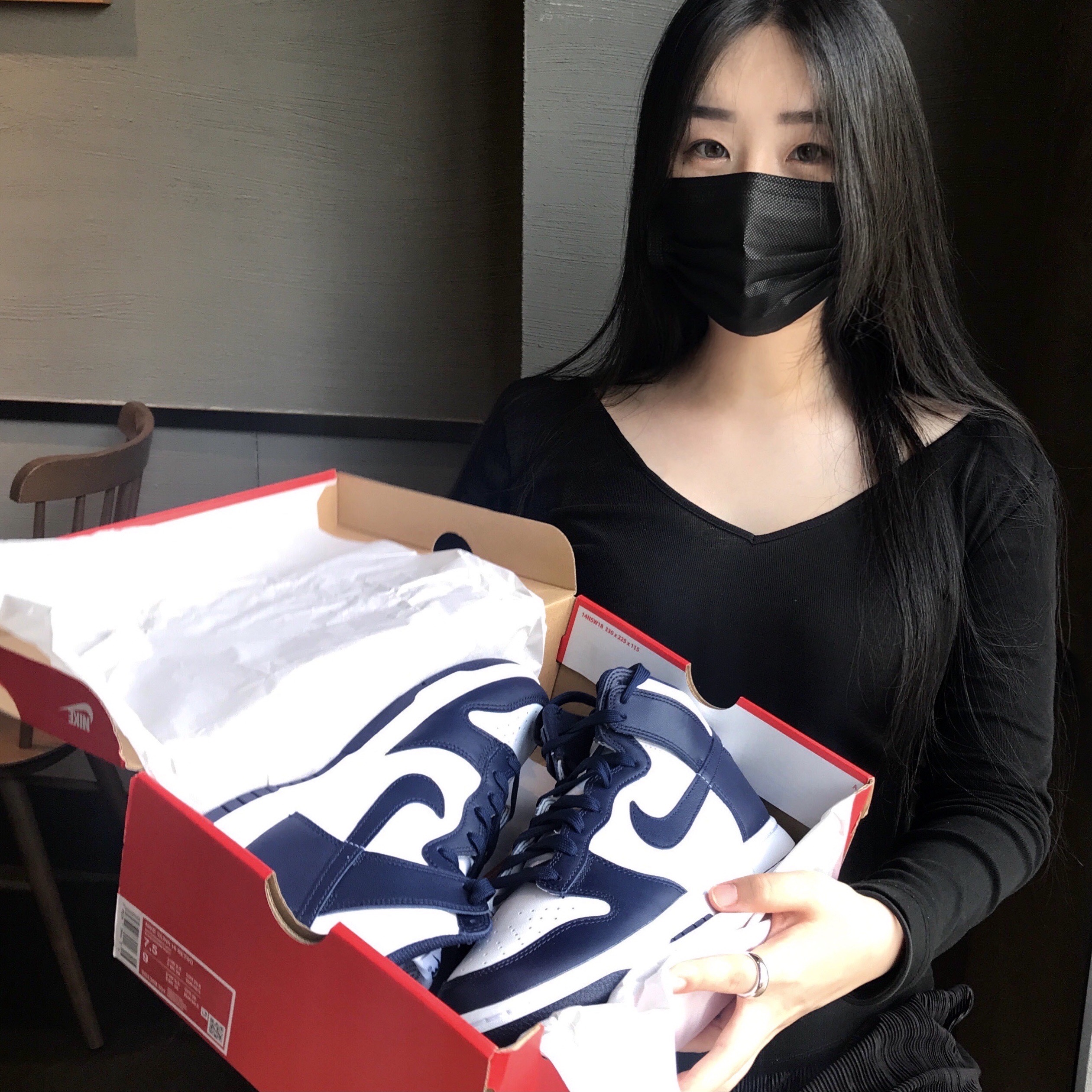 Nike Dunk High Retro Championship Navy 착용 스타일 - 1