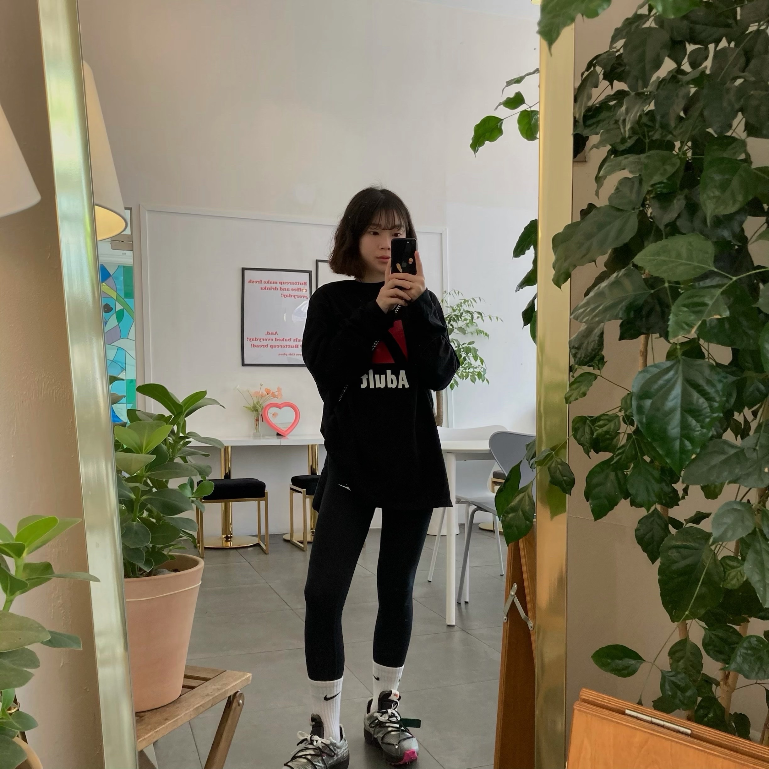 (W) Nike x Off-White Vapor Street Black Laser Fuchsia 착용 스타일
