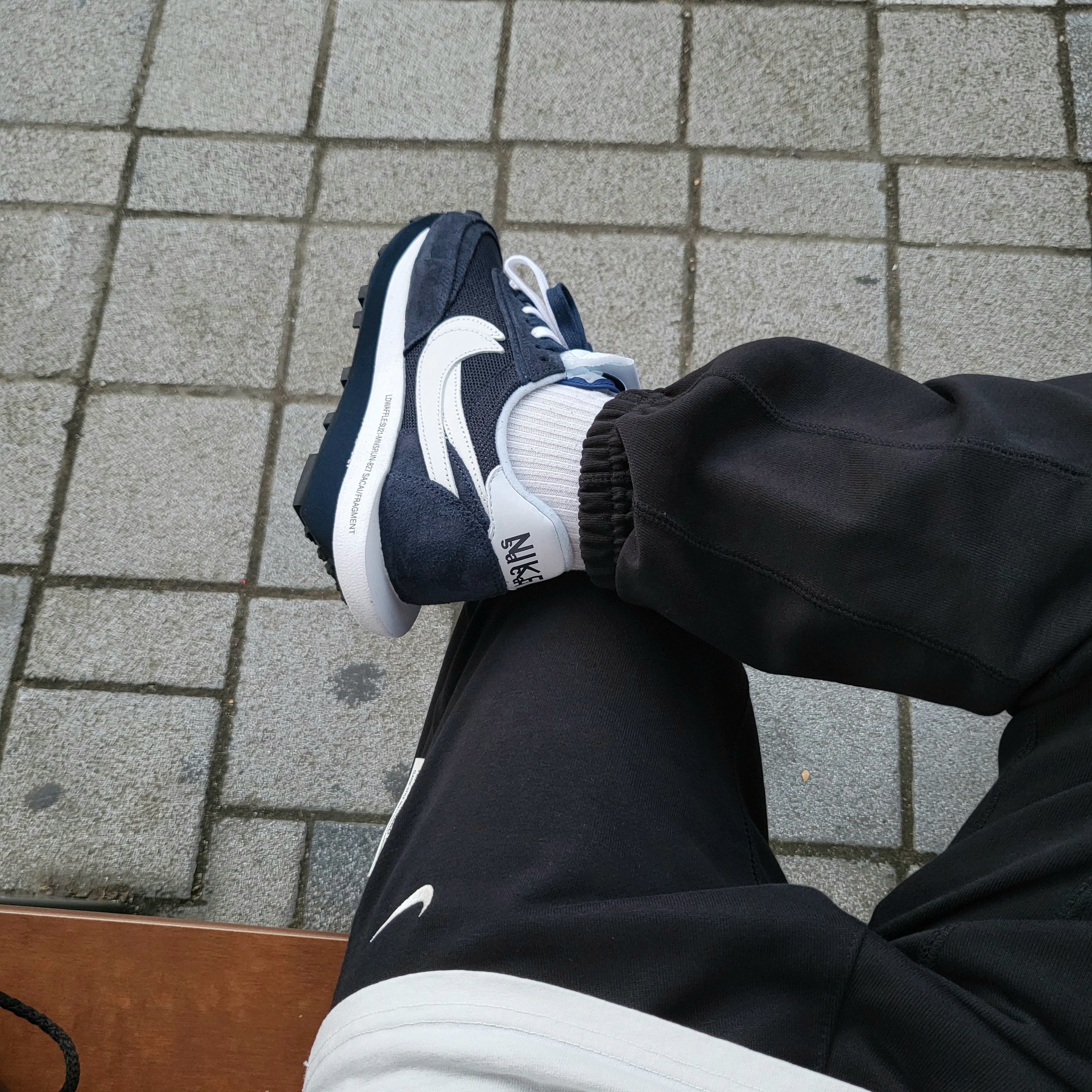 Nike x Sacai x Fragment LDWaffle Blackened Blue 착용 스타일