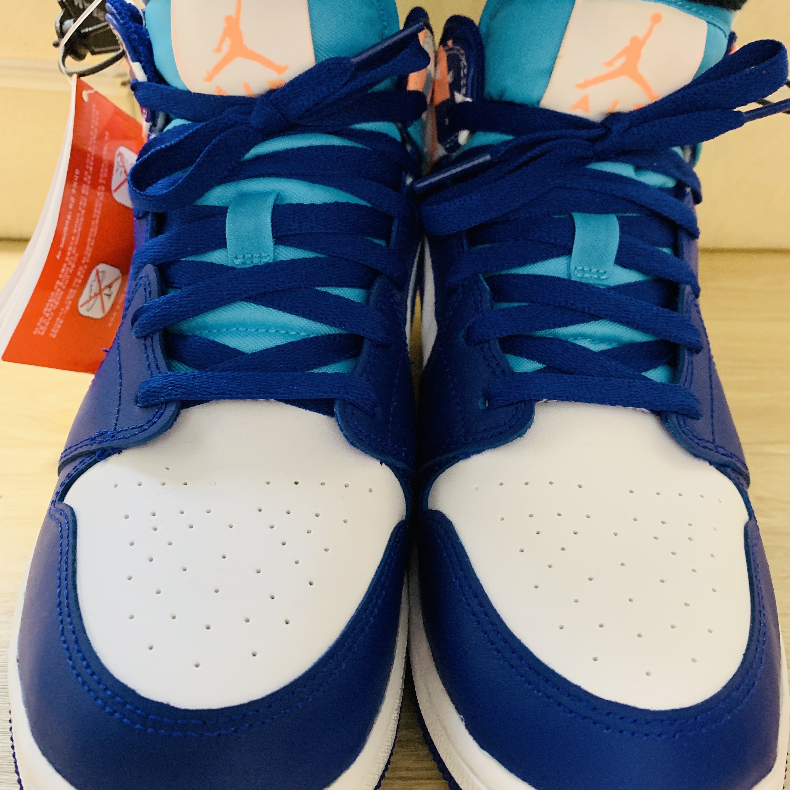 (GS) Jordan 1 Mid Geometric Print 착용 스타일 - 2