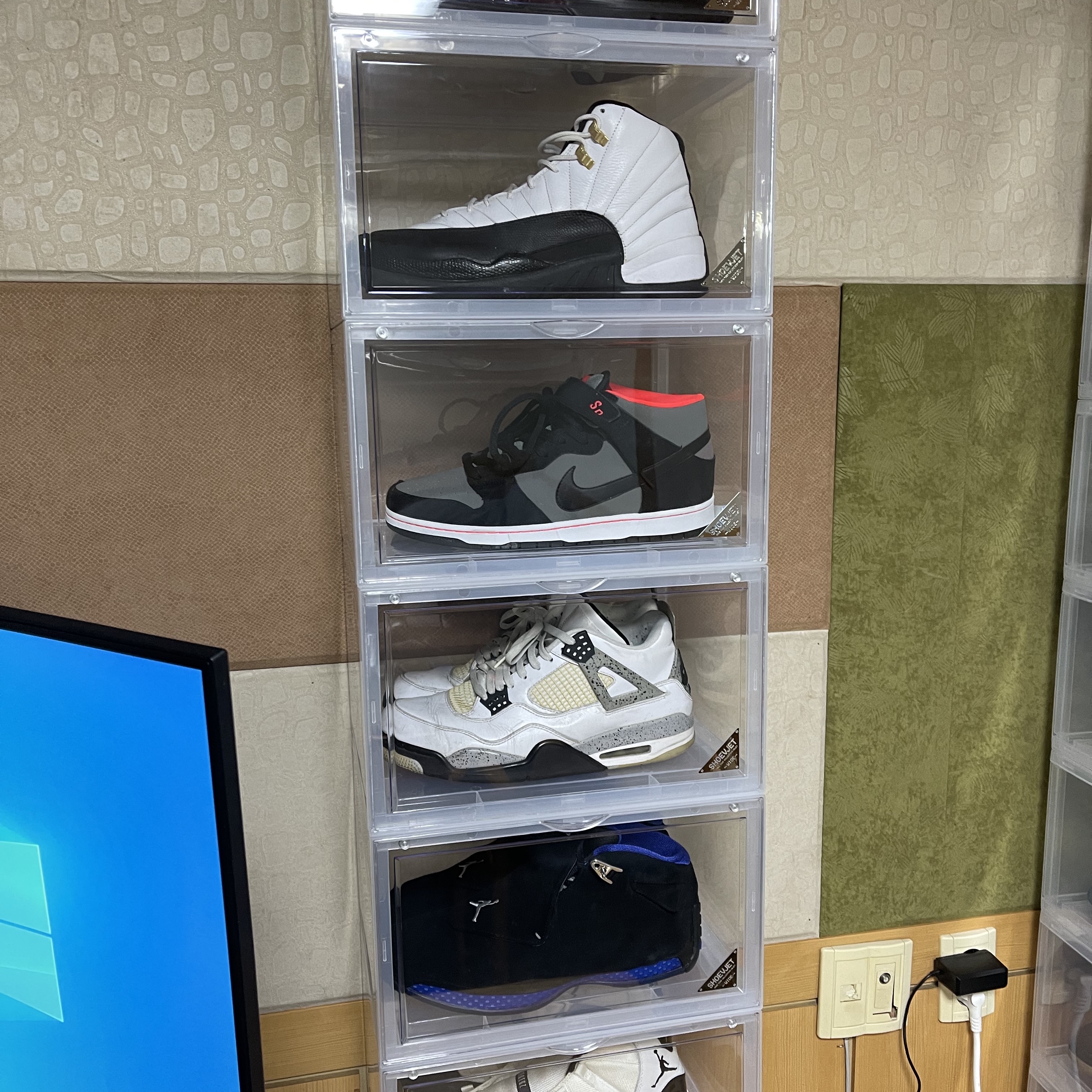 Jordan 1 Retro High OG Royal Toe 착용 스타일 - 3
