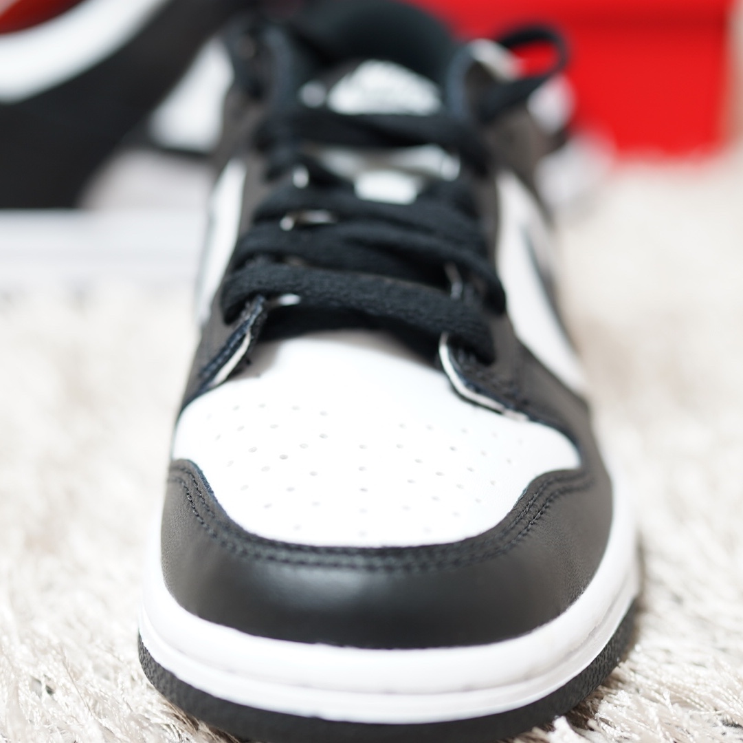 (GS) Nike Dunk Low Black 착용 스타일 - 2