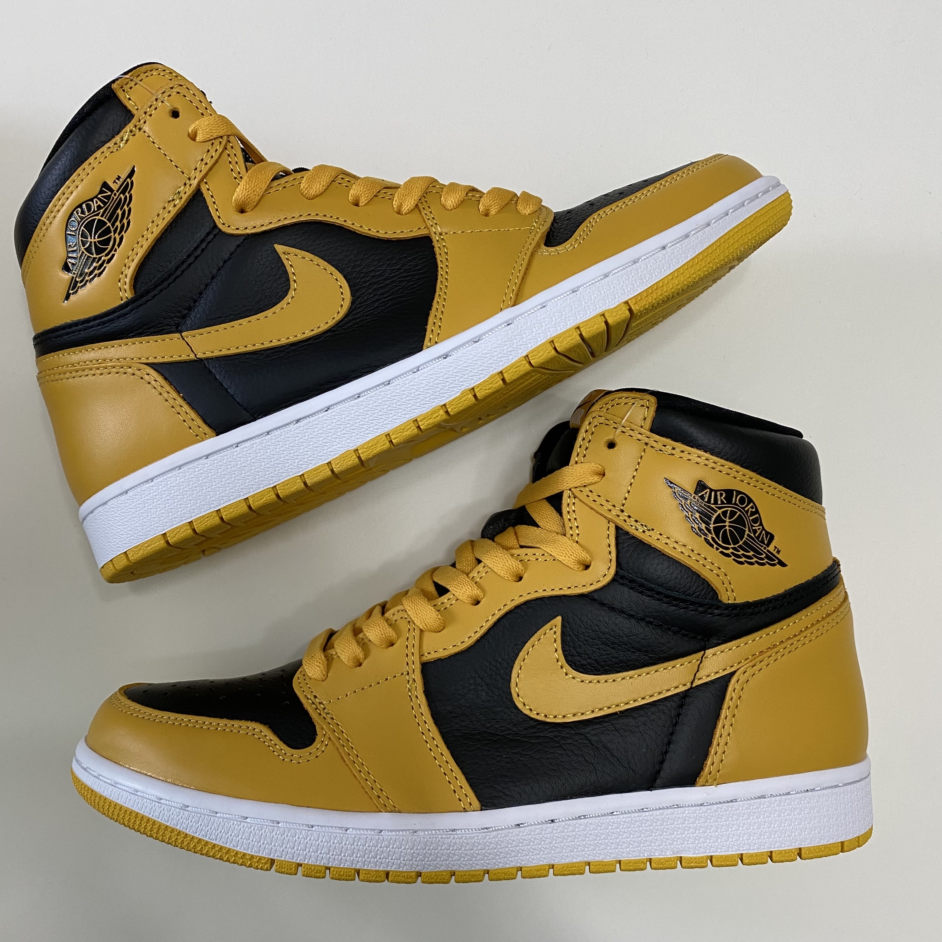 Jordan 1 Retro High OG Pollen 착용 스타일 - 1