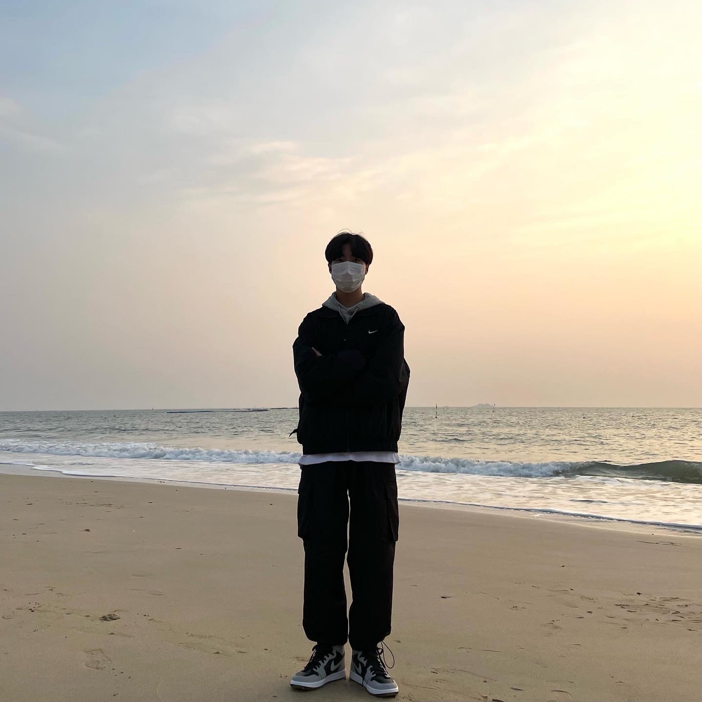 Nike M NRG Solo Swoosh Track Jacket Black - Asia, Jordan 1 Retro High OG Shadow 2.0 착용 스타일 - 1