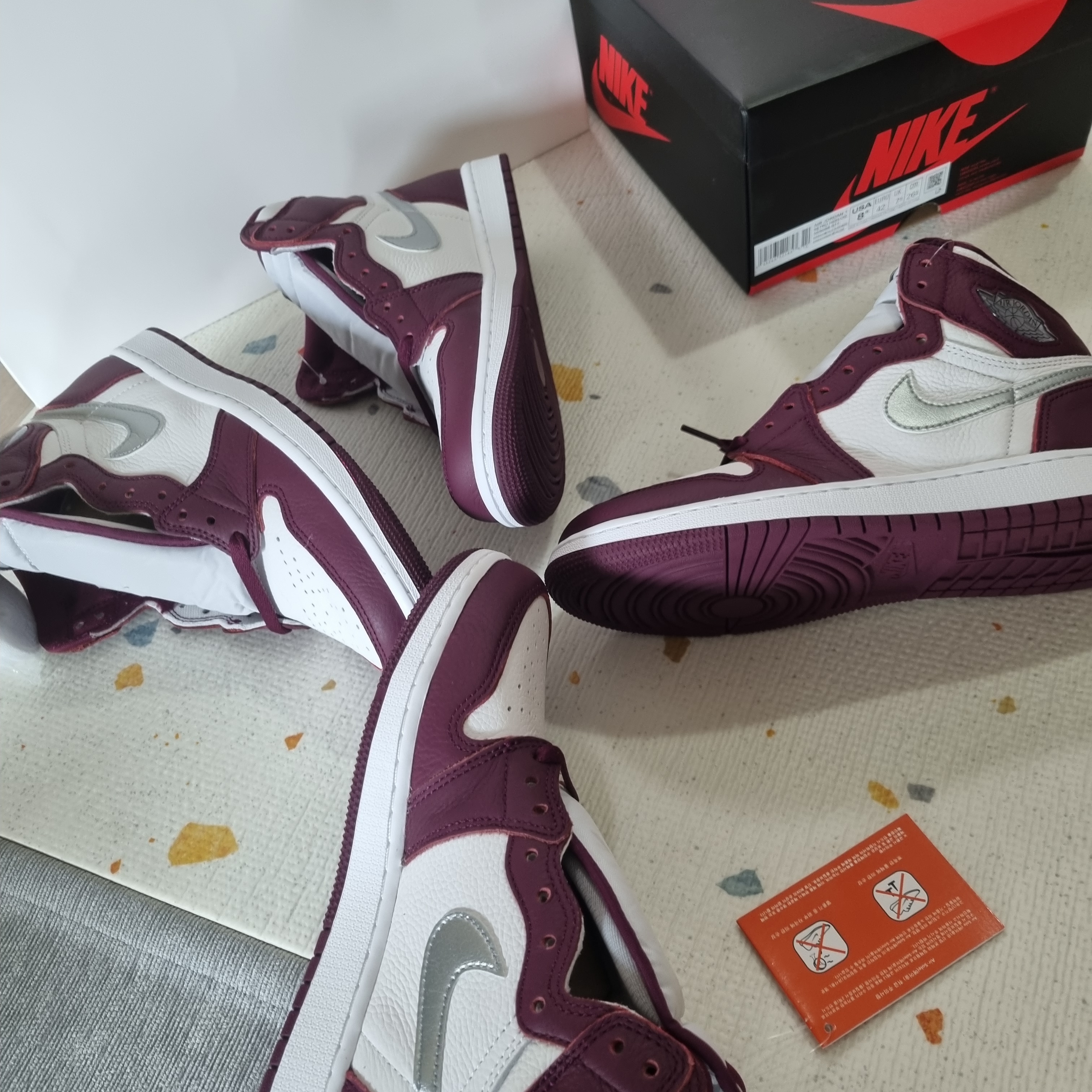 Jordan 1 Retro High OG Bordeaux, (GS) Jordan 1 Retro High OG Bordeaux 착용 스타일 - 3