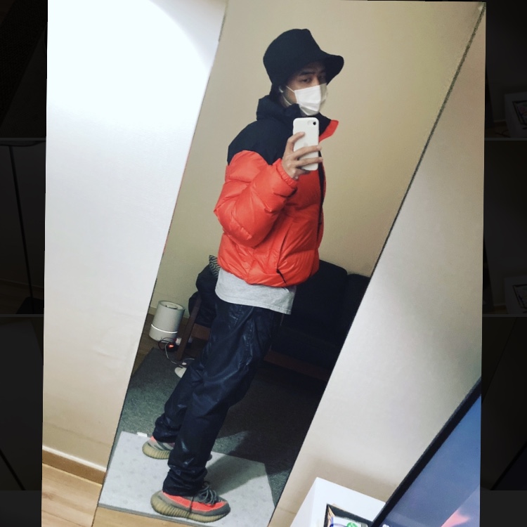 Adidas Yeezy Boost 350 V2 Beluga 착용 스타일