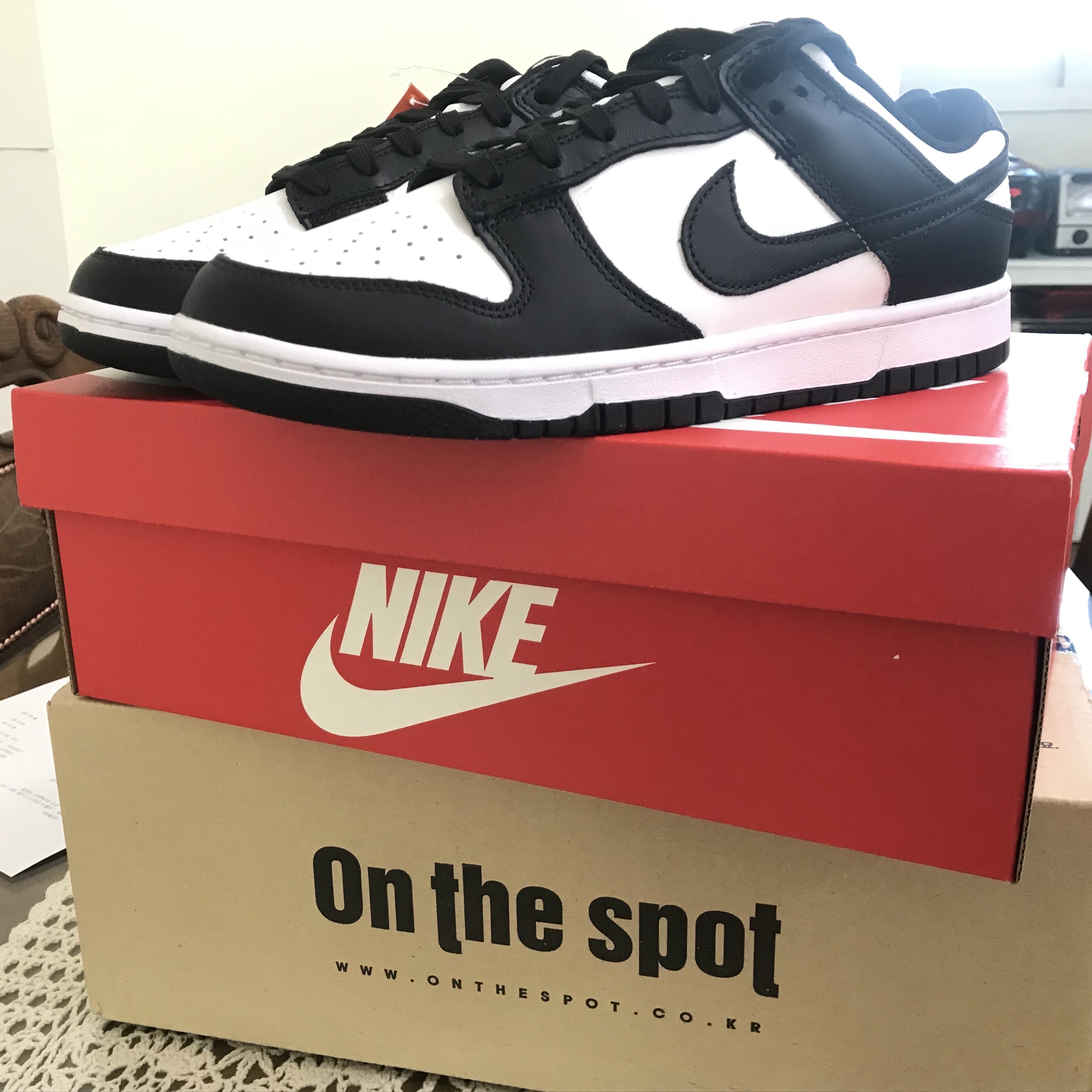 Nike Dunk Low Retro Black 착용 스타일 - 3