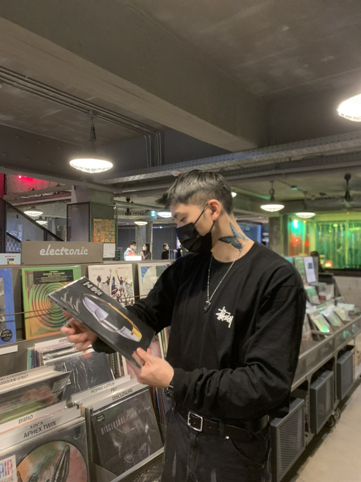KREAM 프로필 이미지