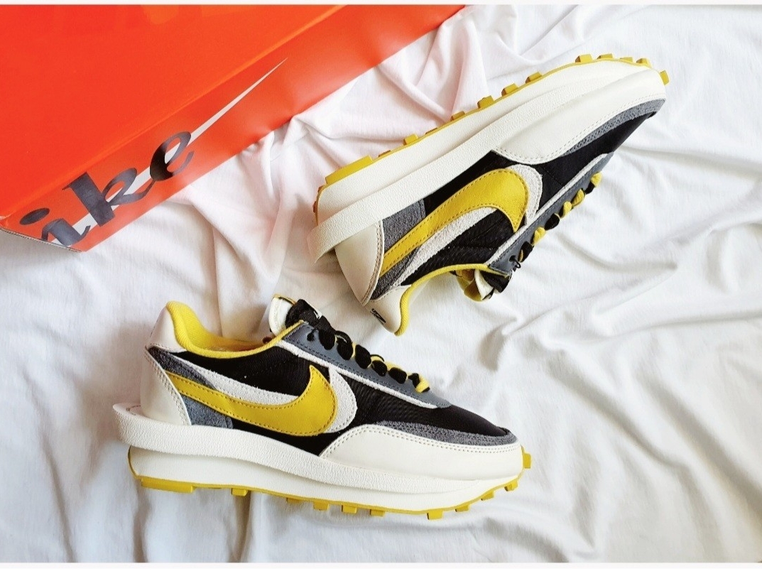 Nike x Sacai x Undercover LDWaffle Black Bright Citron 착용 스타일 - 1