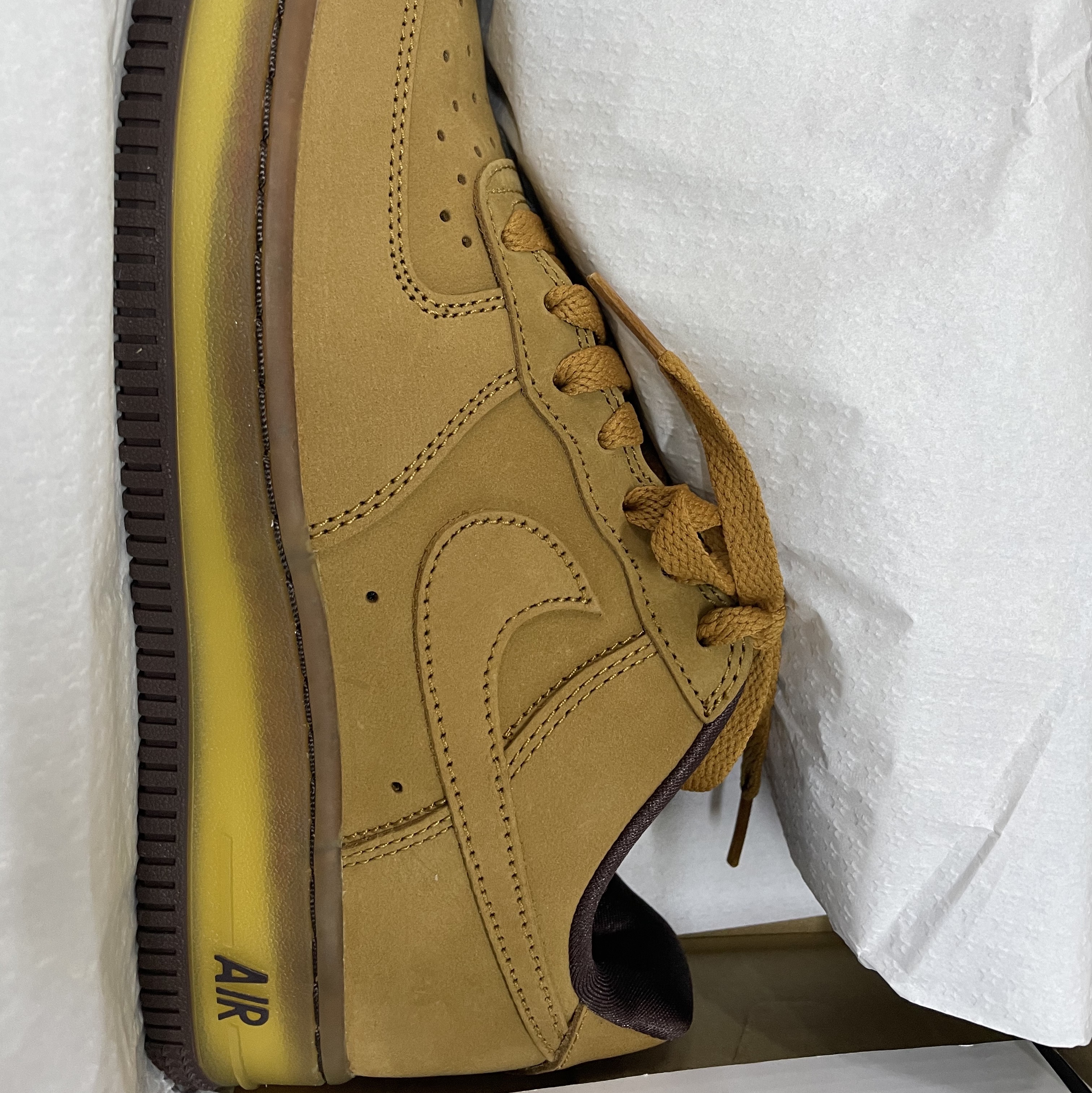 Nike Air Force 1 Low Retro SP Wheat Mocha 착용 스타일 - 2