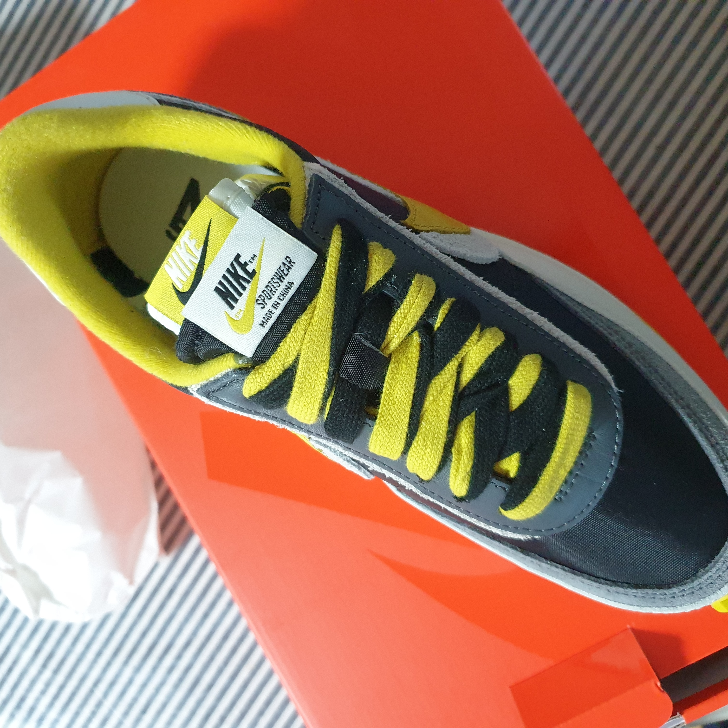 Nike x Sacai x Undercover LDWaffle Black Bright Citron 착용 스타일 - 1