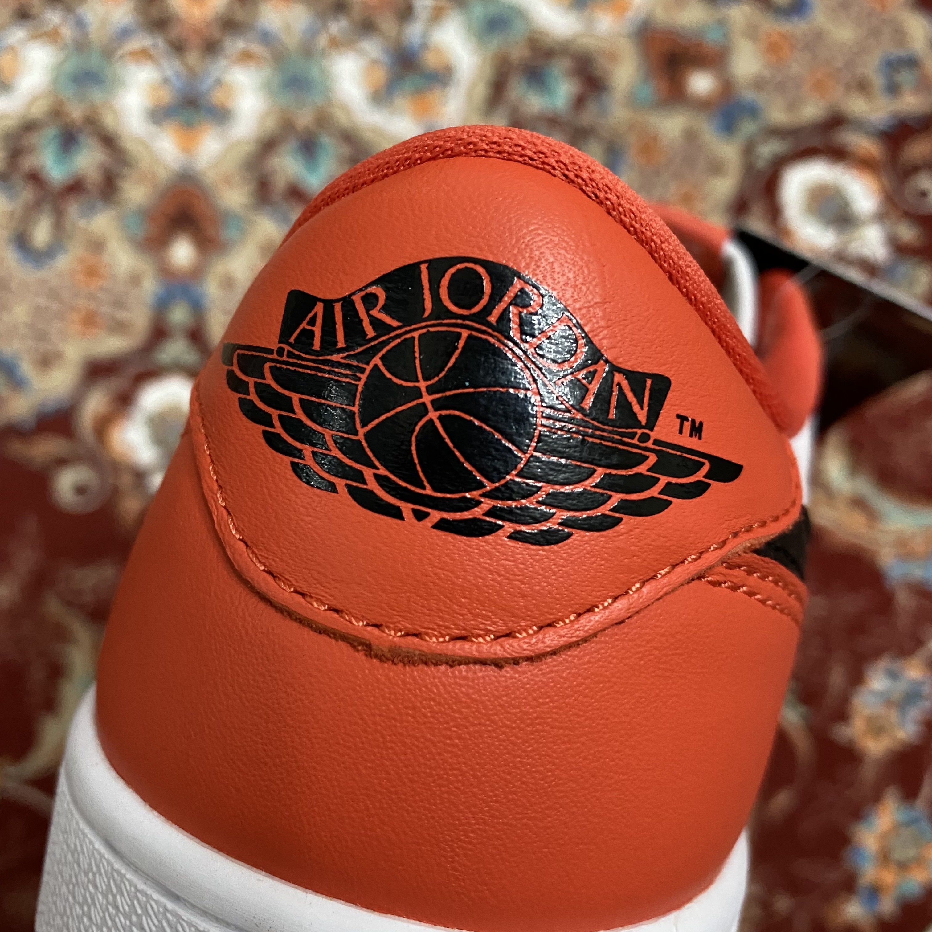 Jordan 1 Low OG Starfish 착용 스타일 - 4
