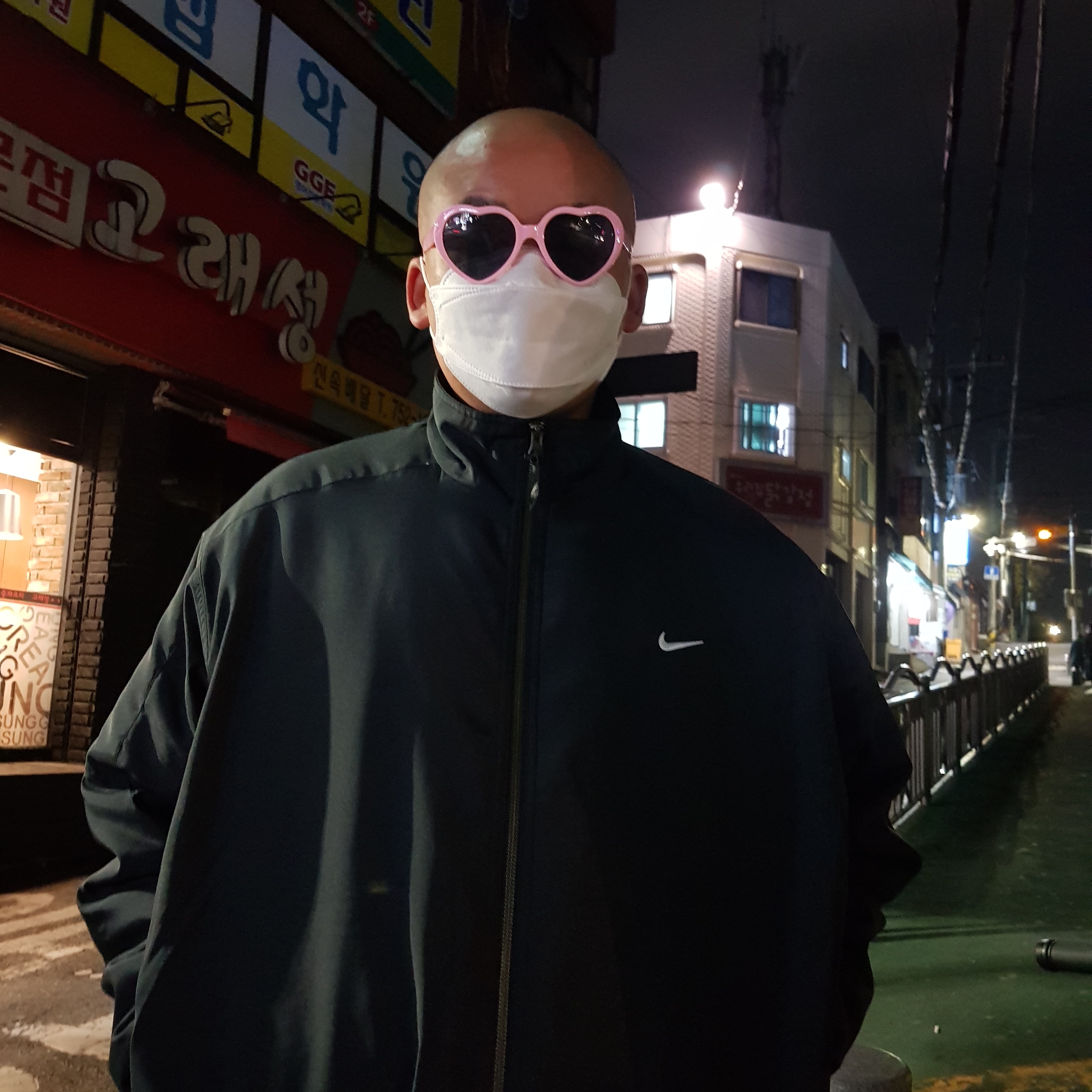 Nike NRG Solo Swoosh Satin Bomber Jacket Black Kumquat - Asia 착용 스타일