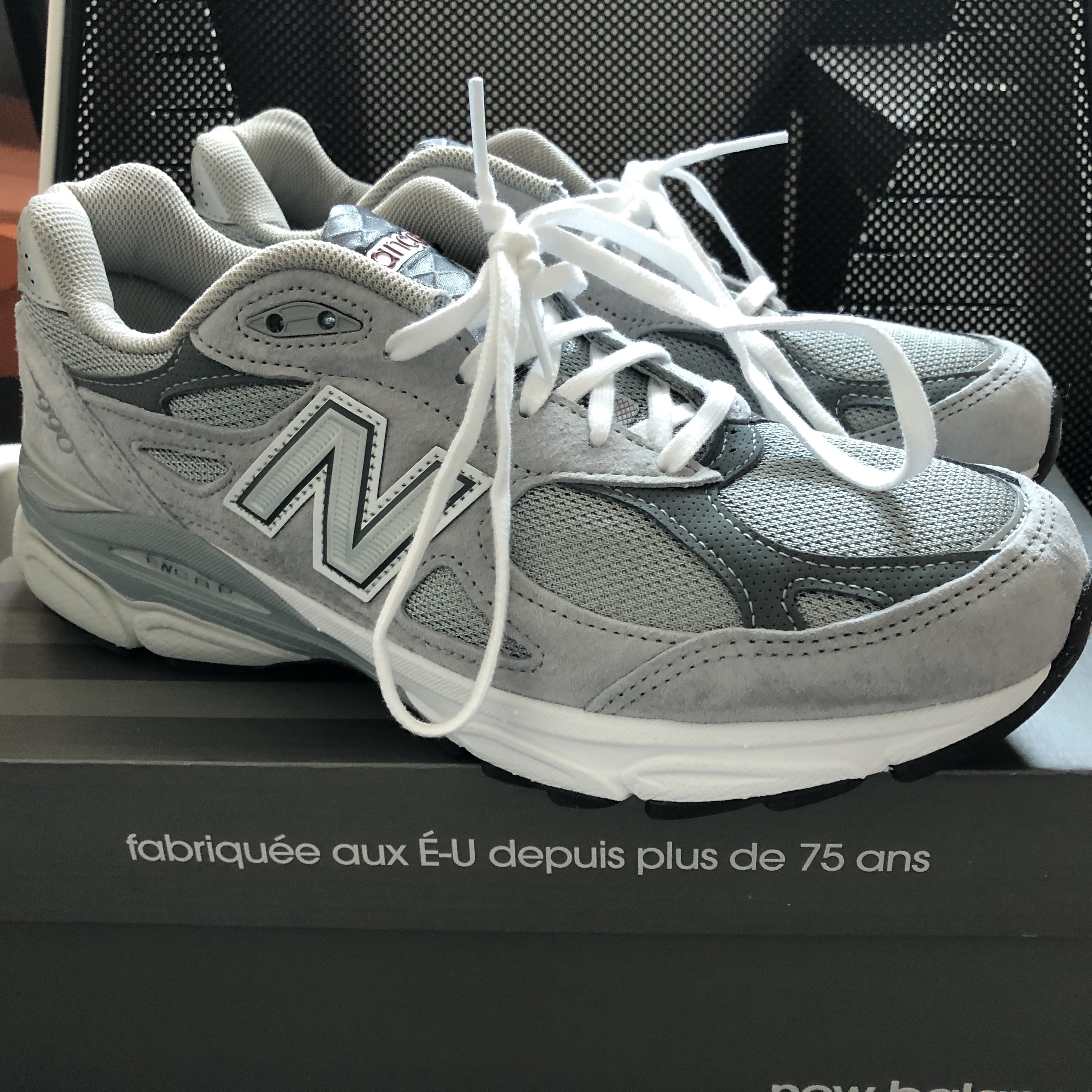 New Balance 990v3 Made in USA Grey - D Standard 착용 스타일