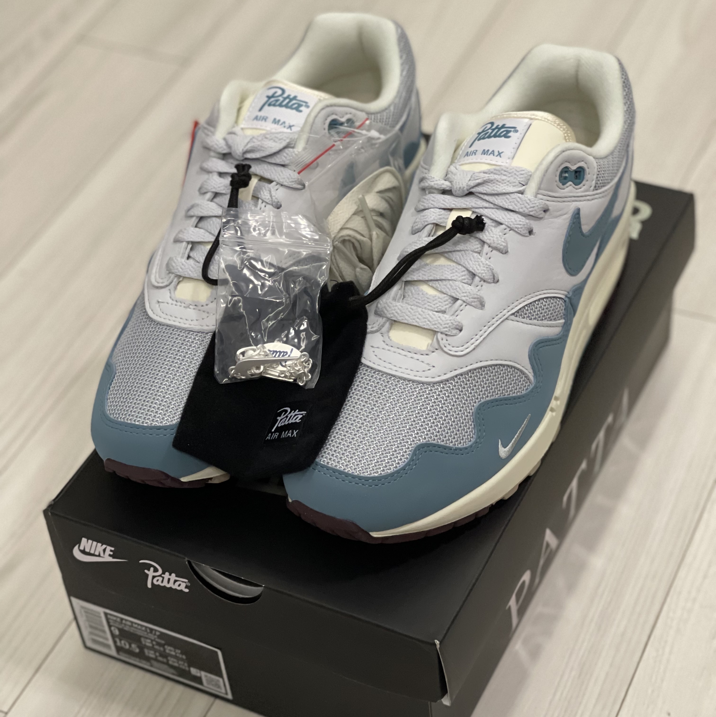 Nike x Patta Air Max 1 Noise Aqua 착용 스타일 - 2