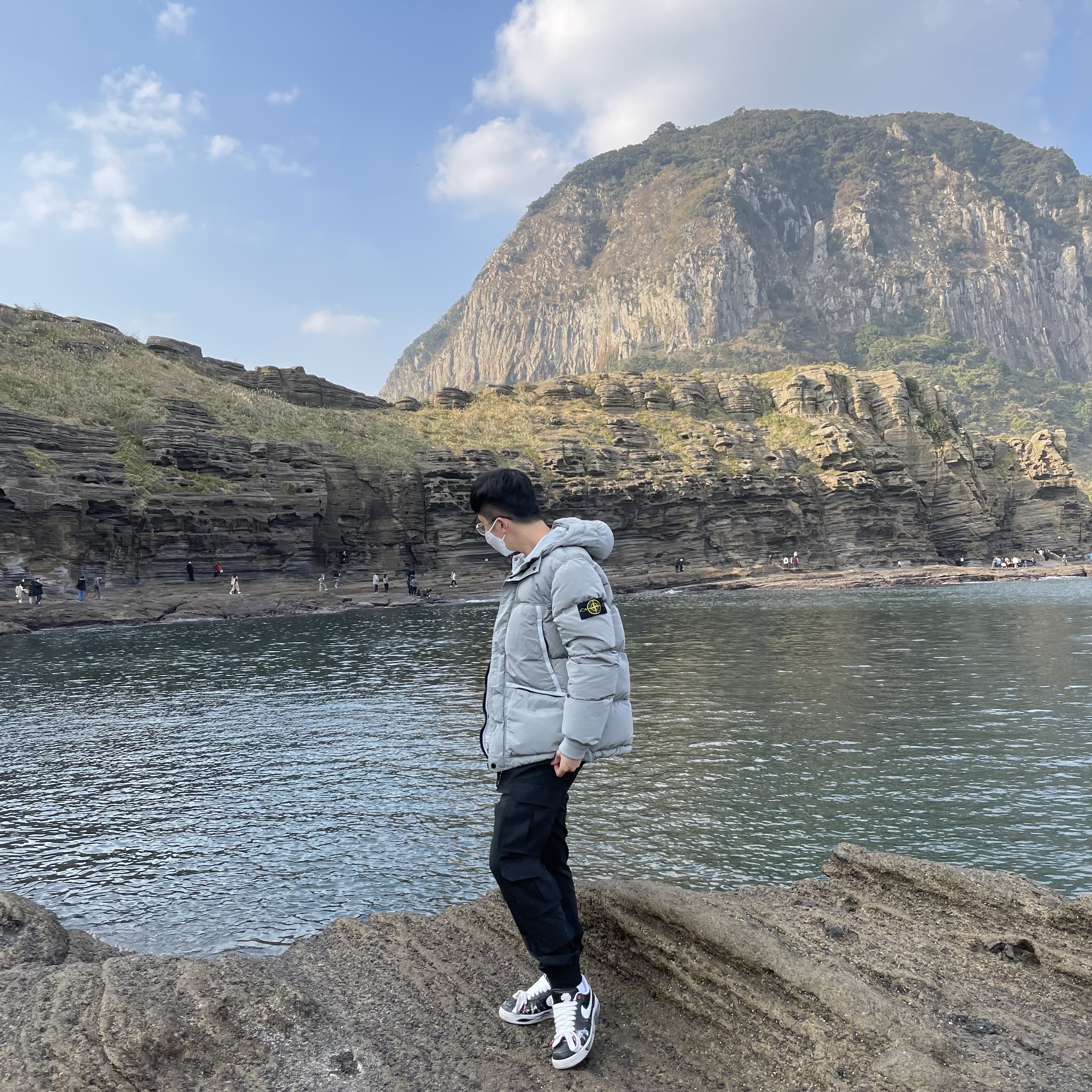 Stone Island 44508 Nylon Metal Down-TC Jacket Light Grey - 21FW 착용 스타일 - 1