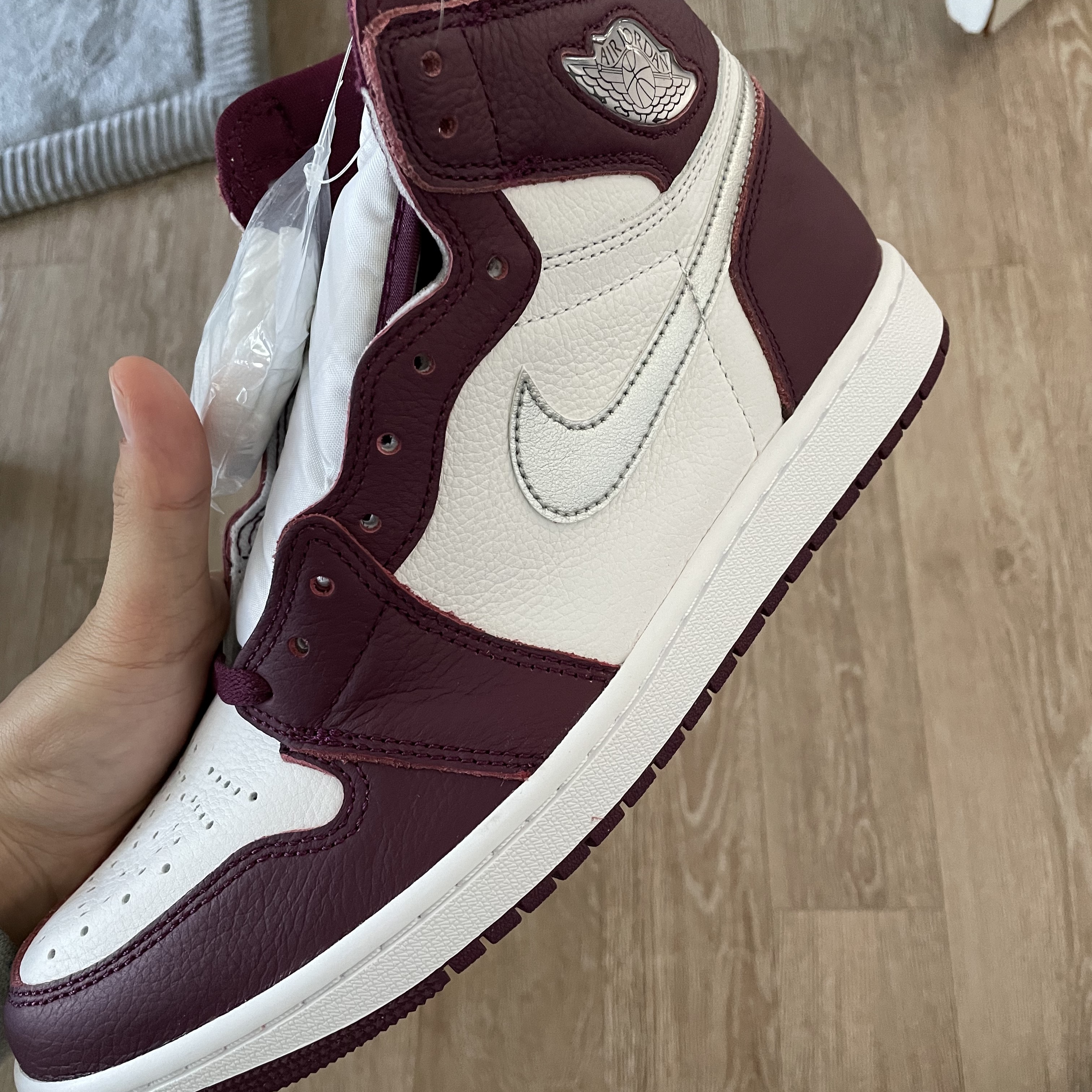 Jordan 1 Retro High OG Bordeaux 착용 스타일