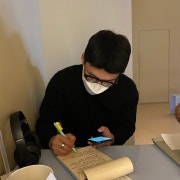 KREAM 프로필 이미지